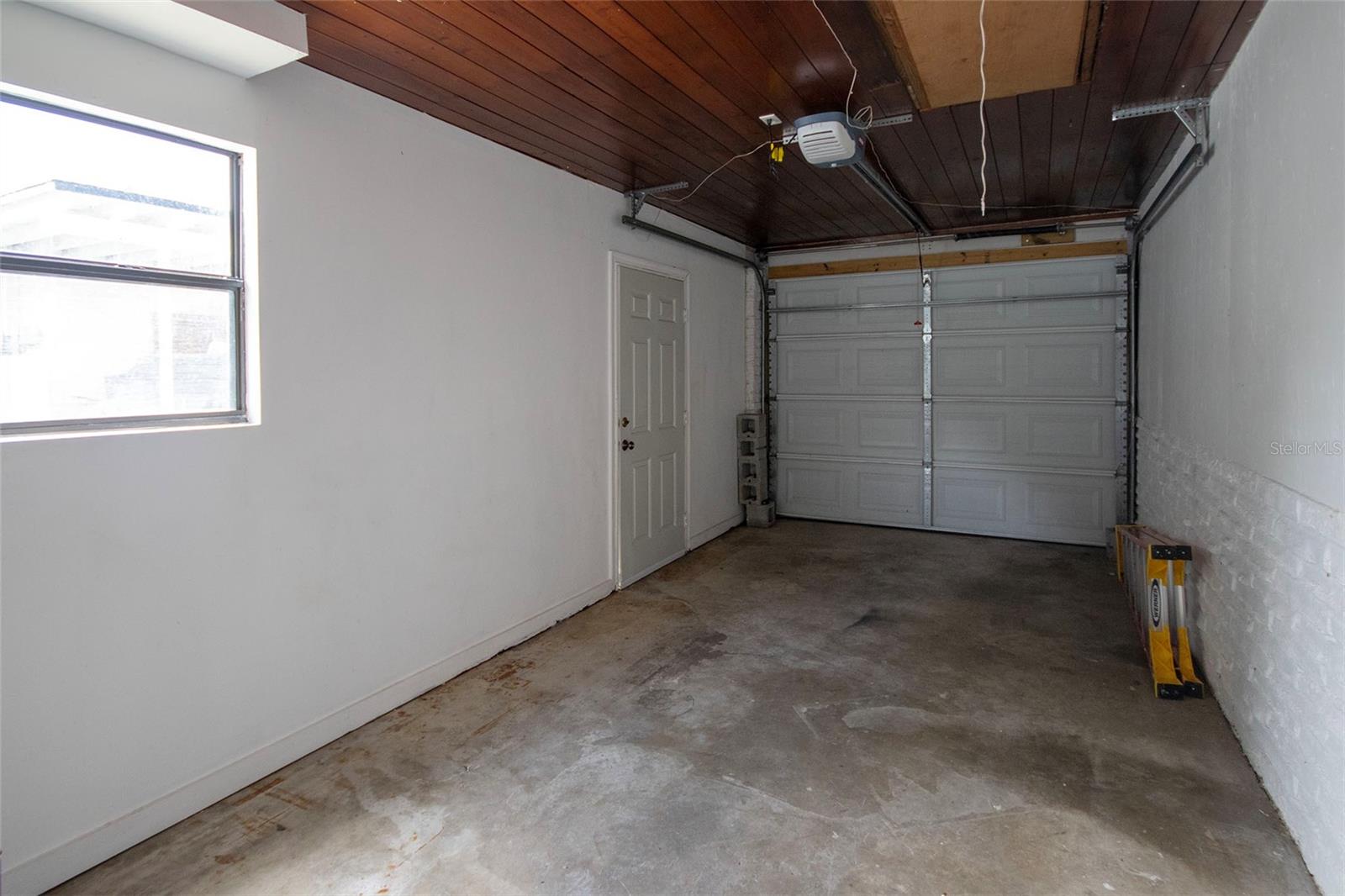 1725 BRADSHAW LN N, ST PETERSBURG, FL — photo 29