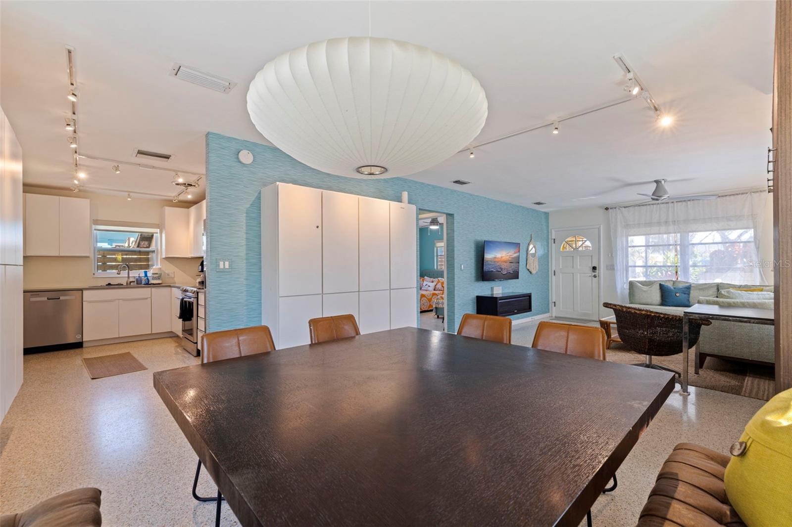 627 70TH AVE, ST PETE BEACH, FL — photo 32