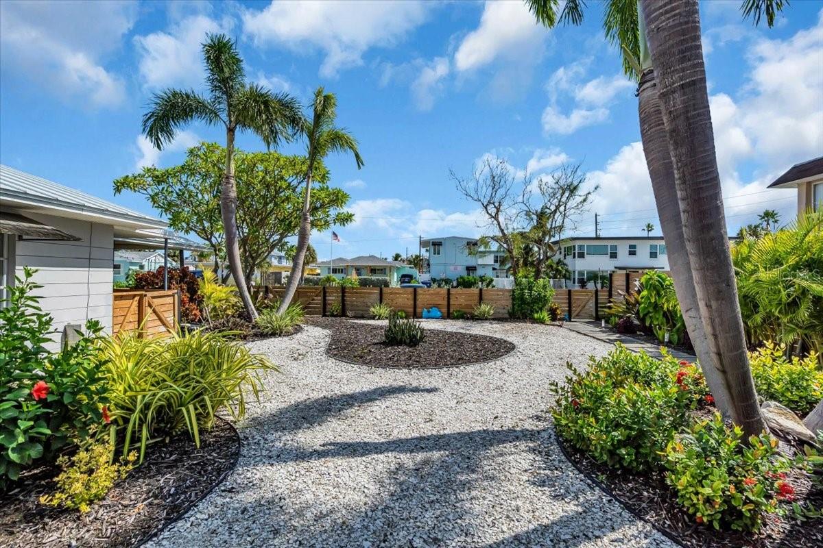 627 70TH AVE, ST PETE BEACH, FL — photo 11