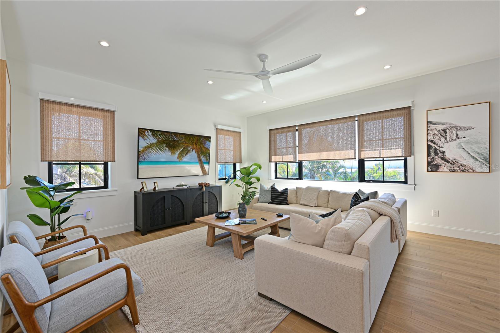 305 55TH ST, HOLMES BEACH, FL — photo 8