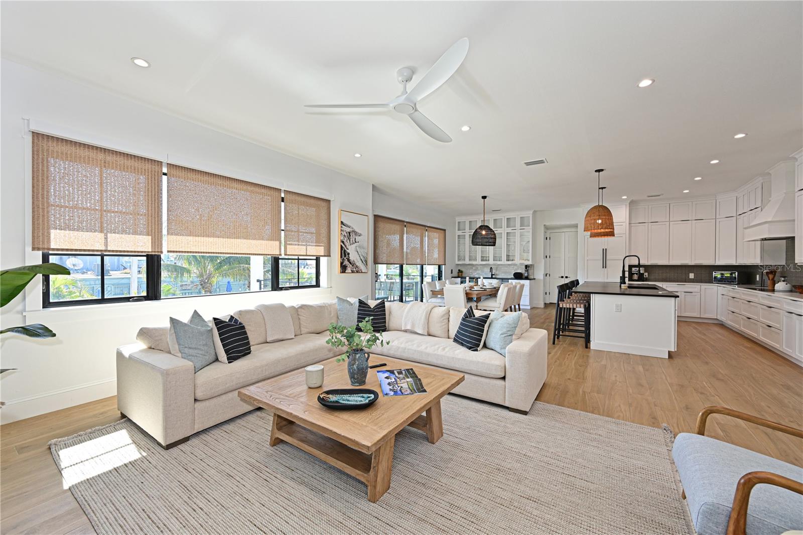 305 55TH ST, HOLMES BEACH, FL — photo 9