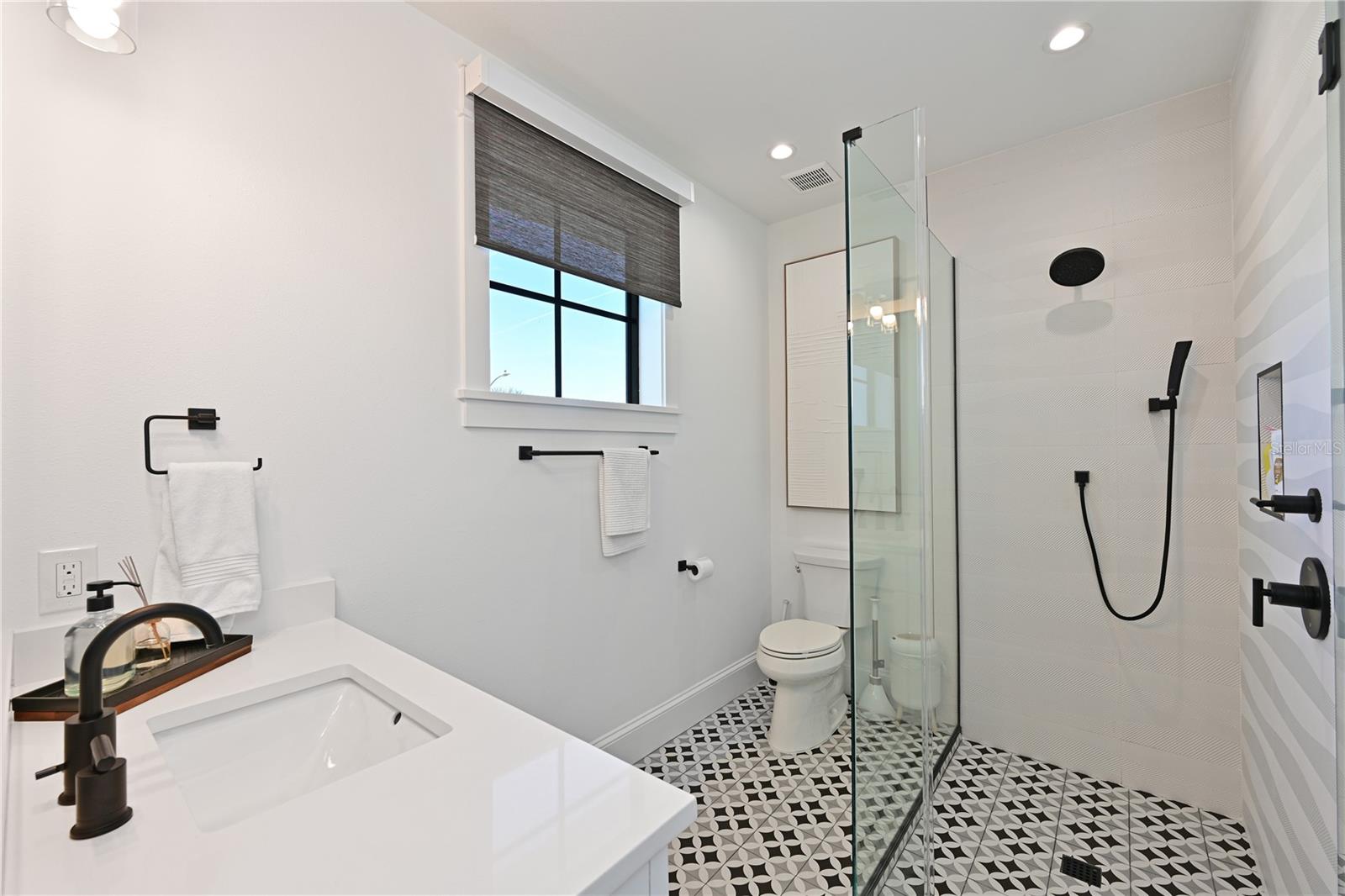 305 55TH ST, HOLMES BEACH, FL — photo 27