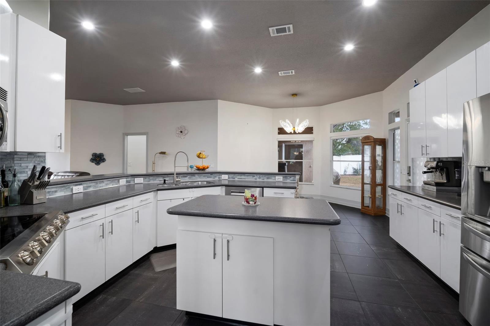 424 SUMMIT CHASE DR, VALRICO, FL — photo 13
