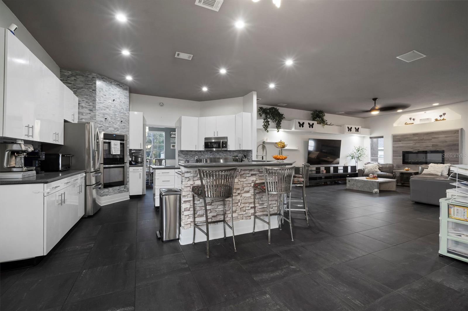 424 SUMMIT CHASE DR, VALRICO, FL — photo 18