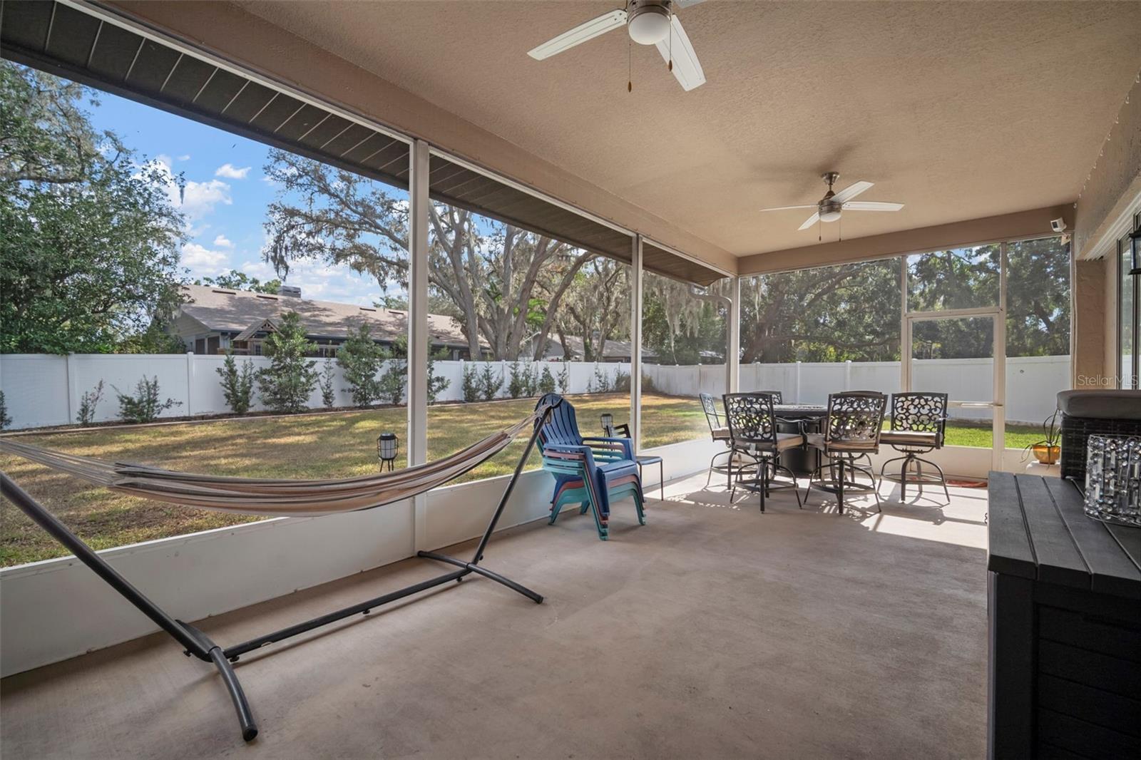 424 SUMMIT CHASE DR, VALRICO, FL — photo 48
