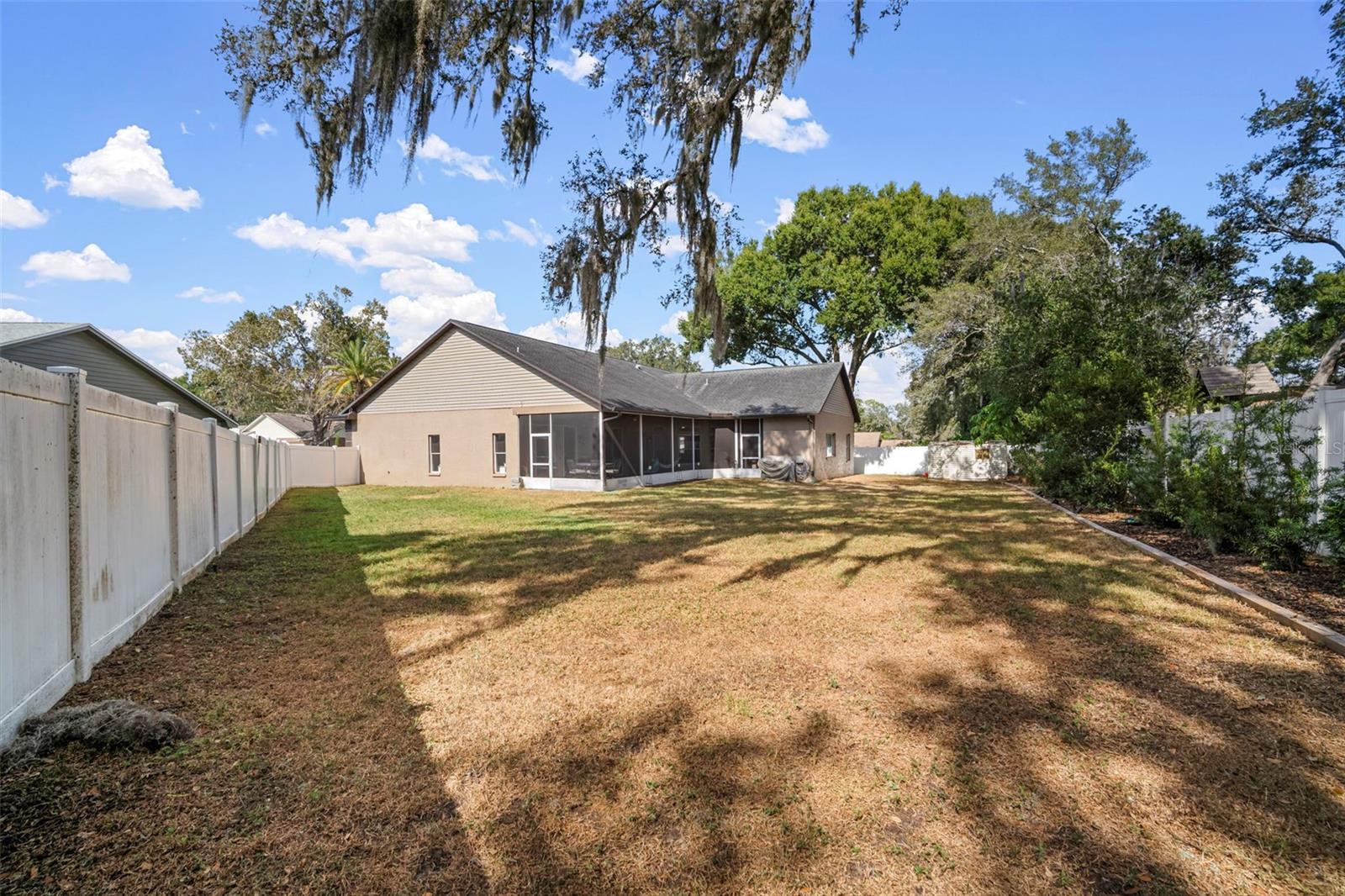 424 SUMMIT CHASE DR, VALRICO, FL — photo 57