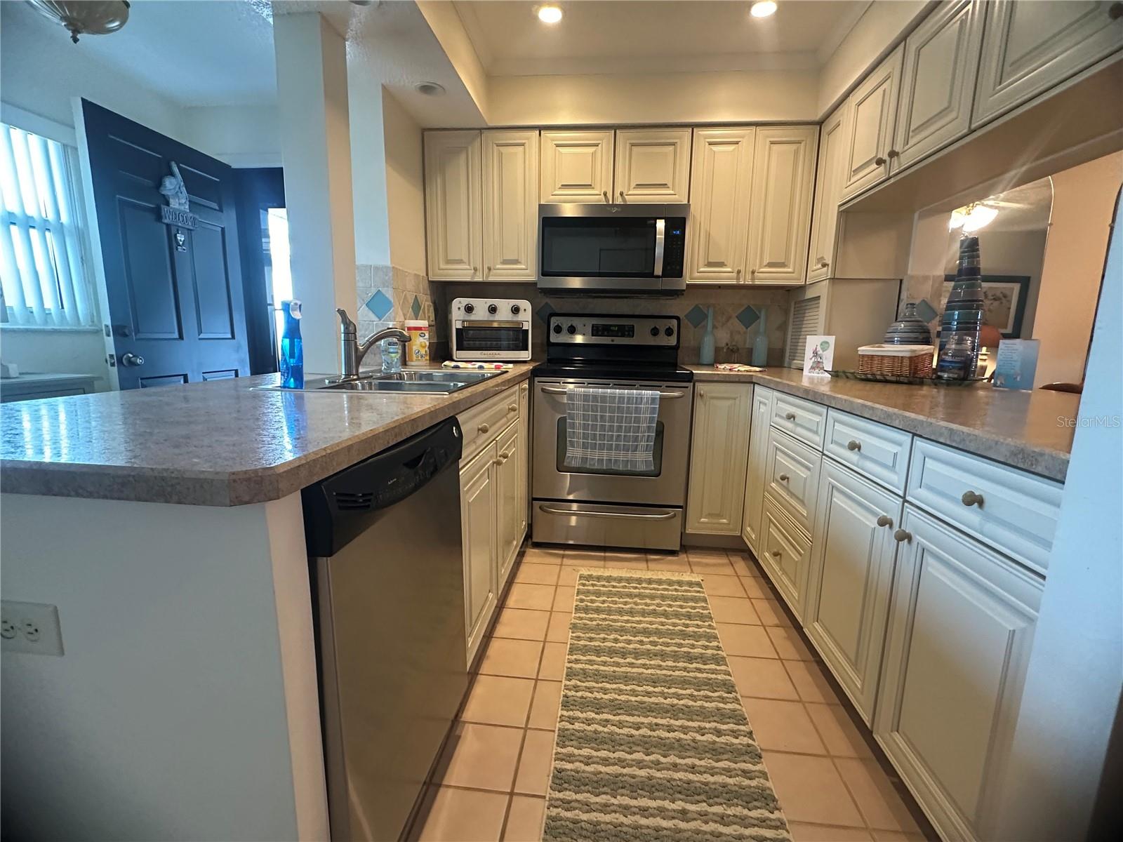 202 46TH AVENUE TER W #409, BRADENTON, FL — photo 5