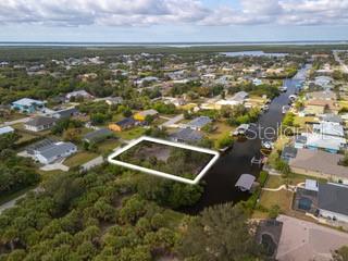 18262 VAN NUYS CIR, PORT CHARLOTTE, FL