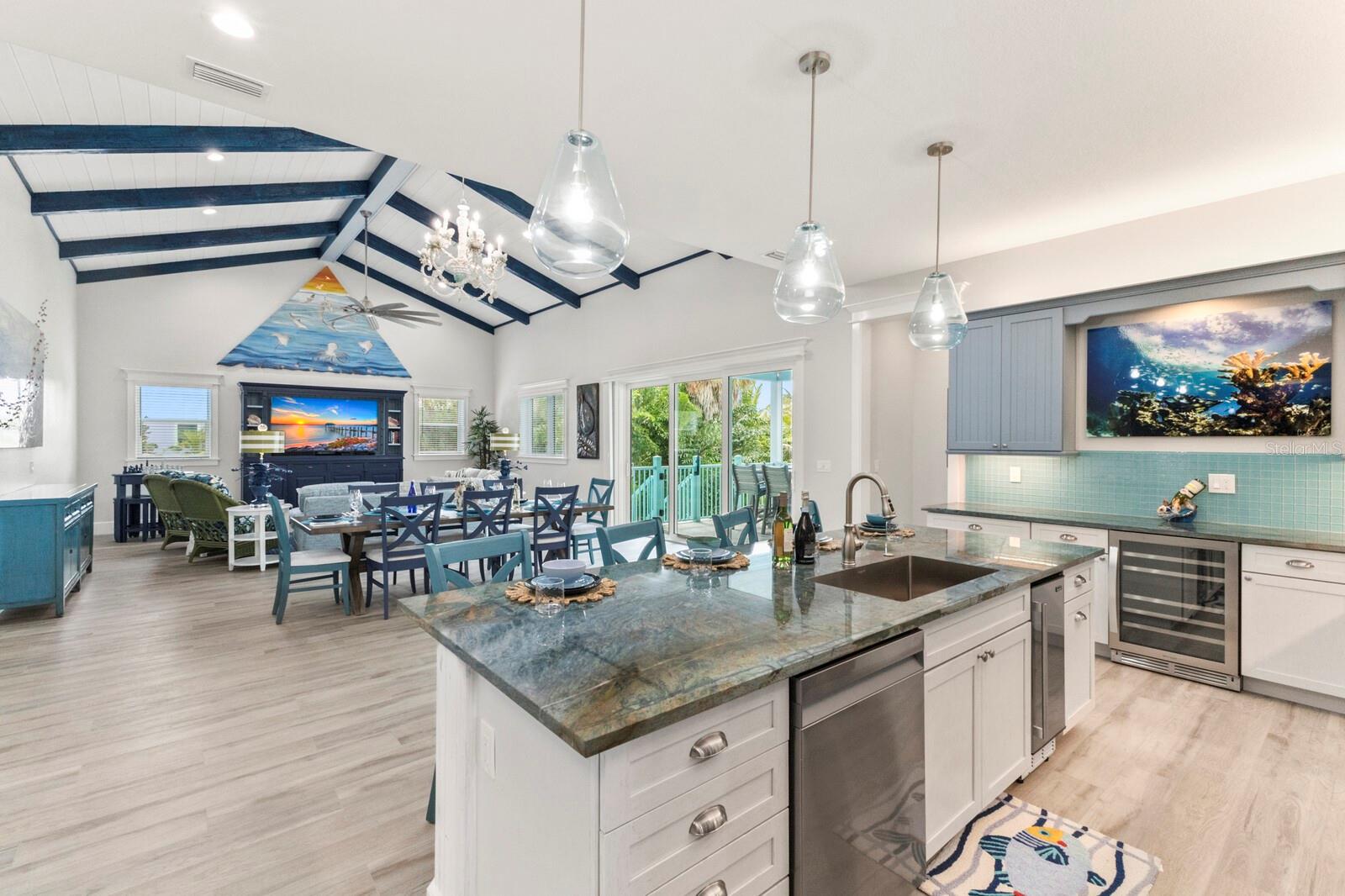 118 MANGROVE AVE, ANNA MARIA, FL — photo 16