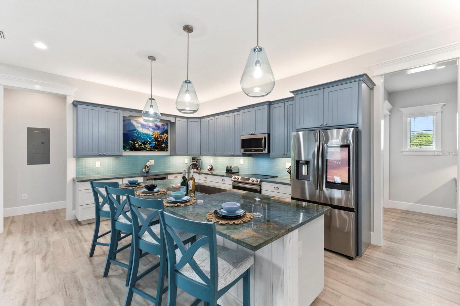 118 MANGROVE AVE, ANNA MARIA, FL — photo 18