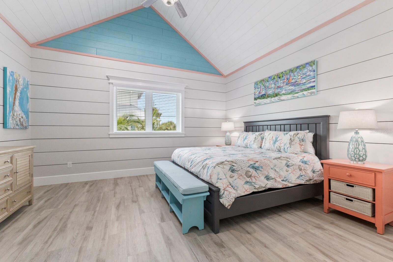 118 MANGROVE AVE, ANNA MARIA, FL — photo 49