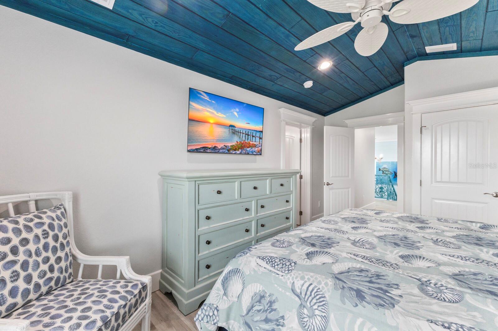 118 MANGROVE AVE, ANNA MARIA, FL — photo 97