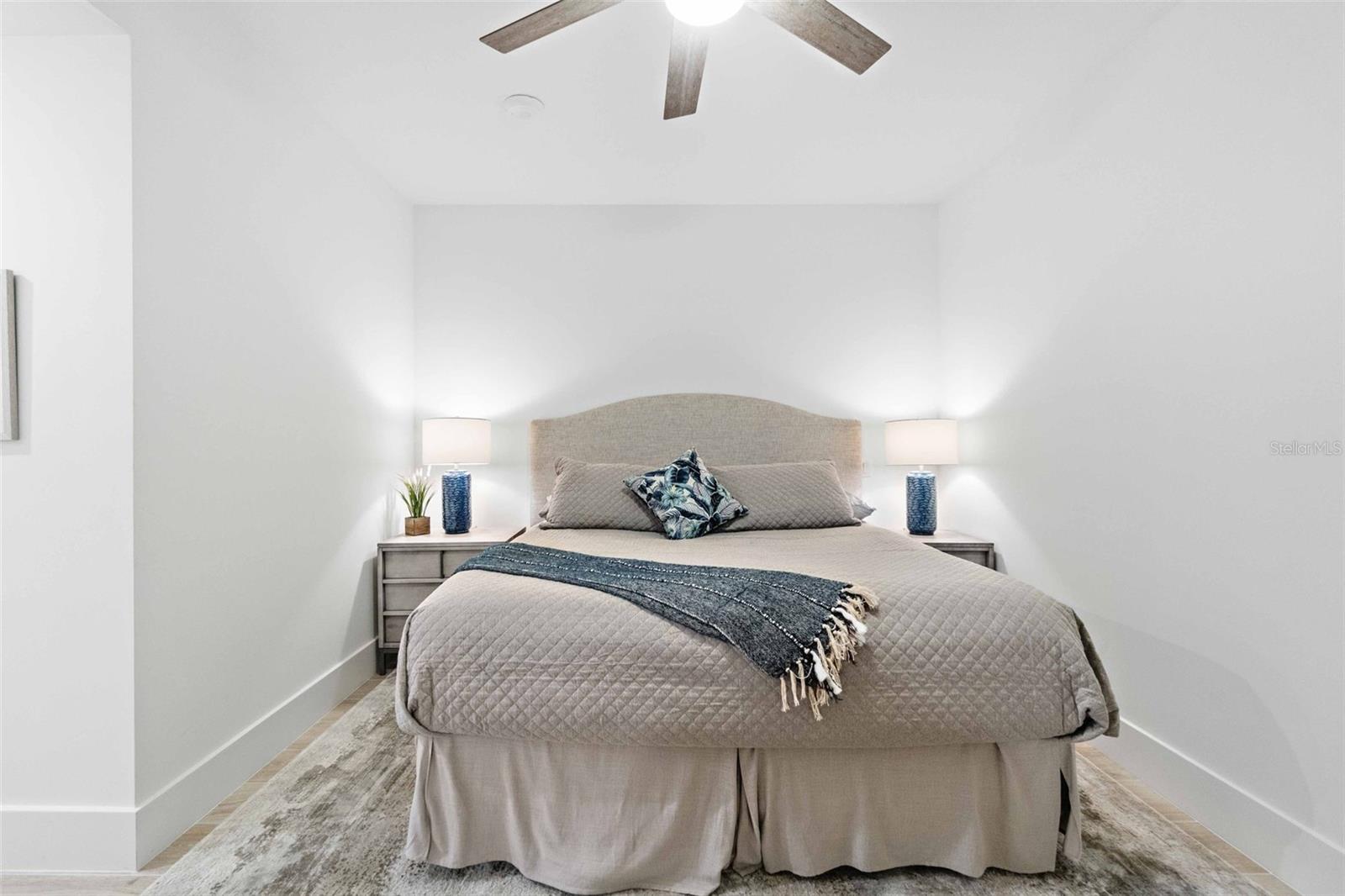 1035 SEASIDE DR #603, SARASOTA, FL — photo 51
