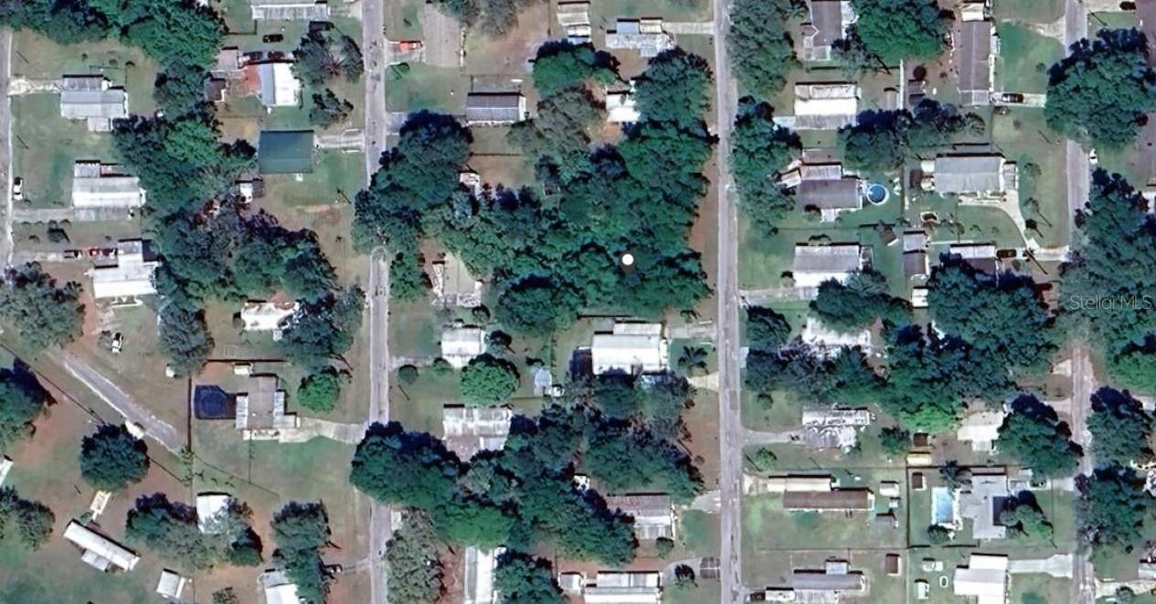 SE 173RD CT, SILVER SPRINGS, FL — photo 3
