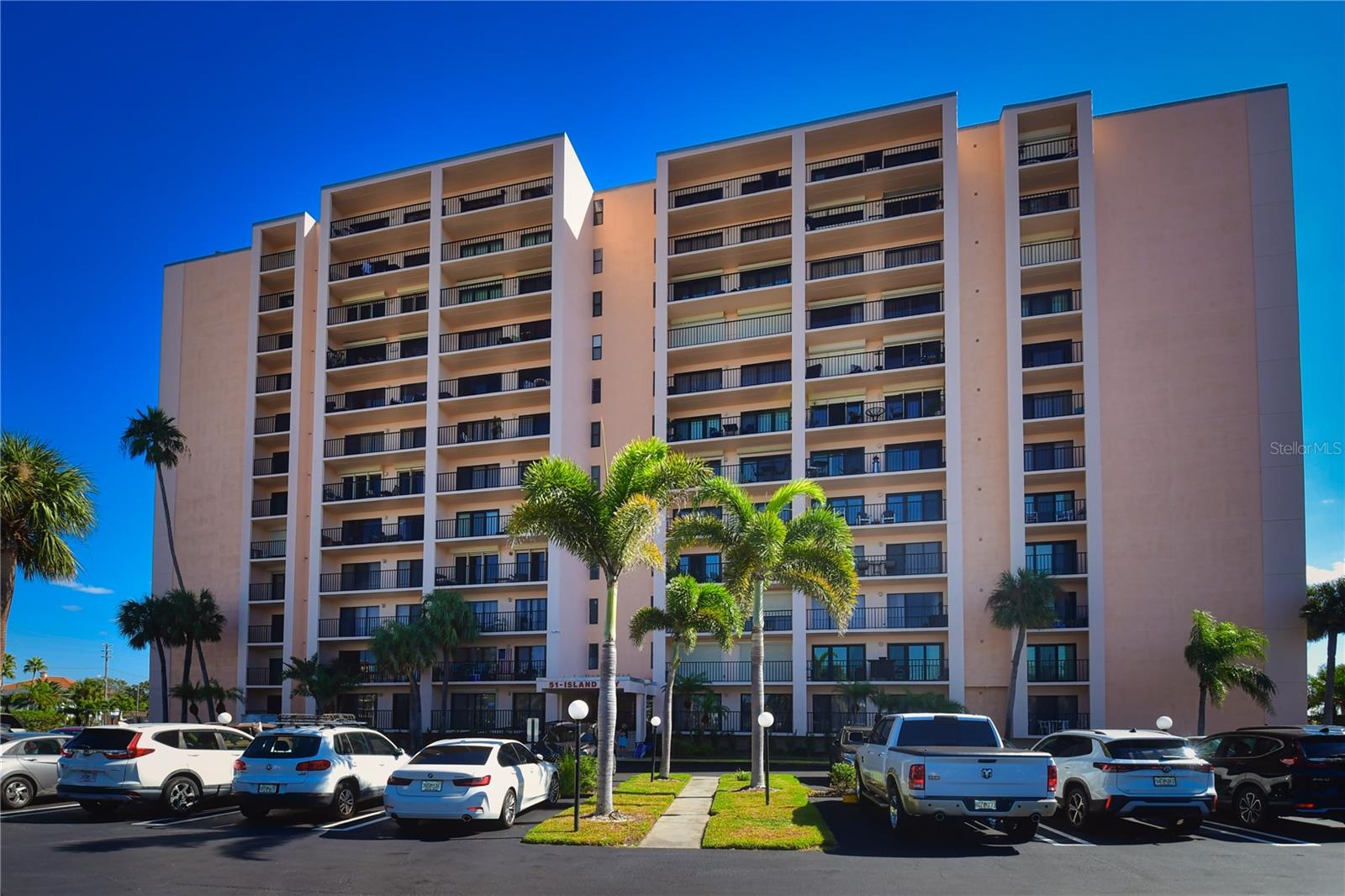 51 ISLAND WAY #909, CLEARWATER, FL