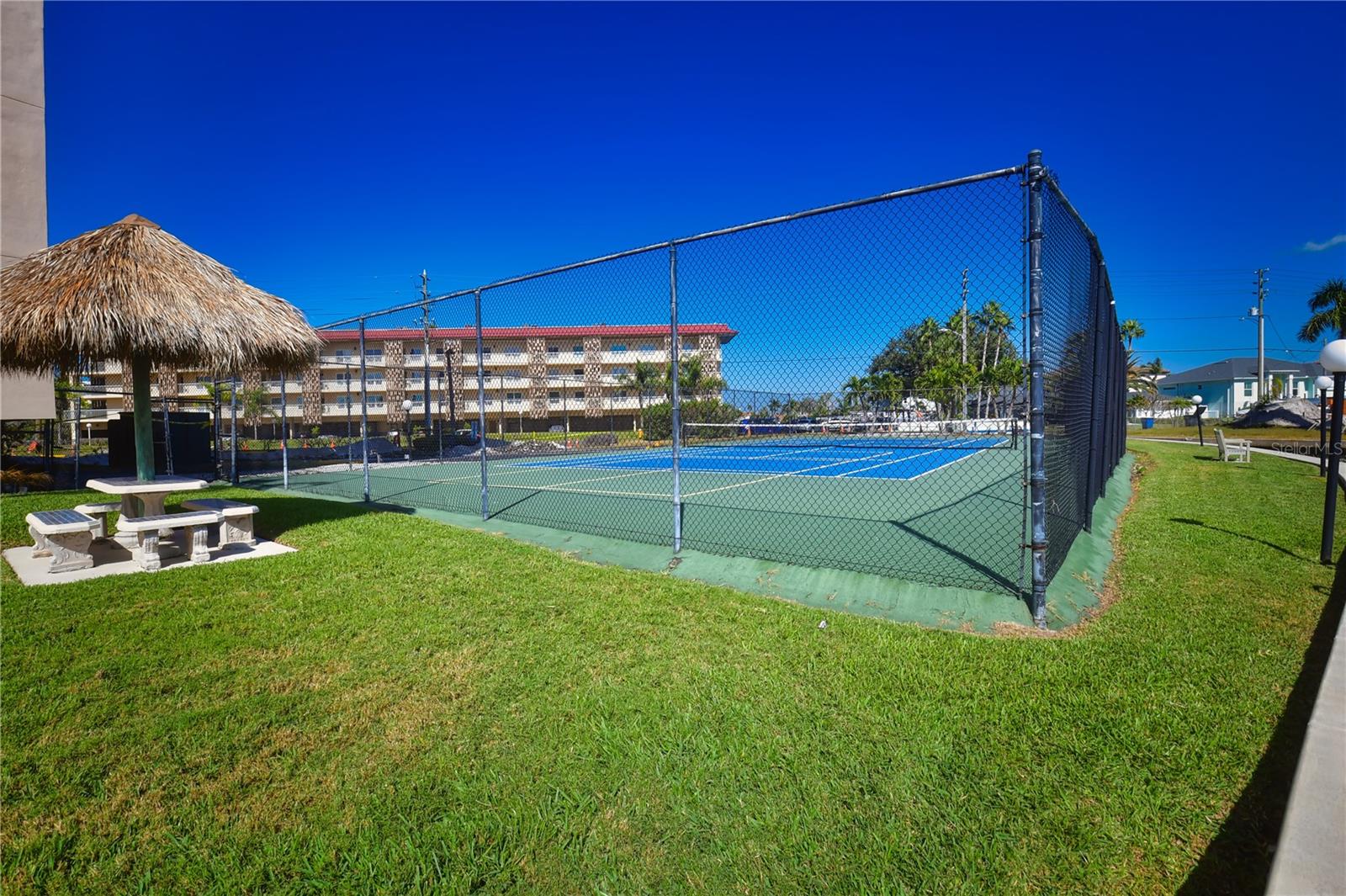 51 ISLAND WAY #909, CLEARWATER, FL — photo 47