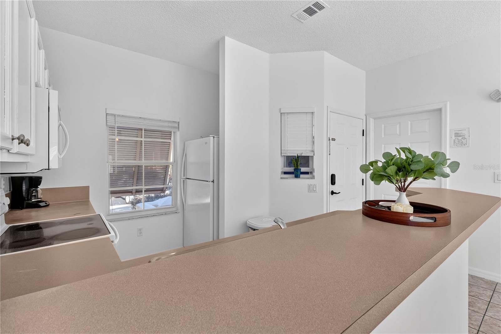 1070 PARK RIDGE CIR, KISSIMMEE, FL — photo 5