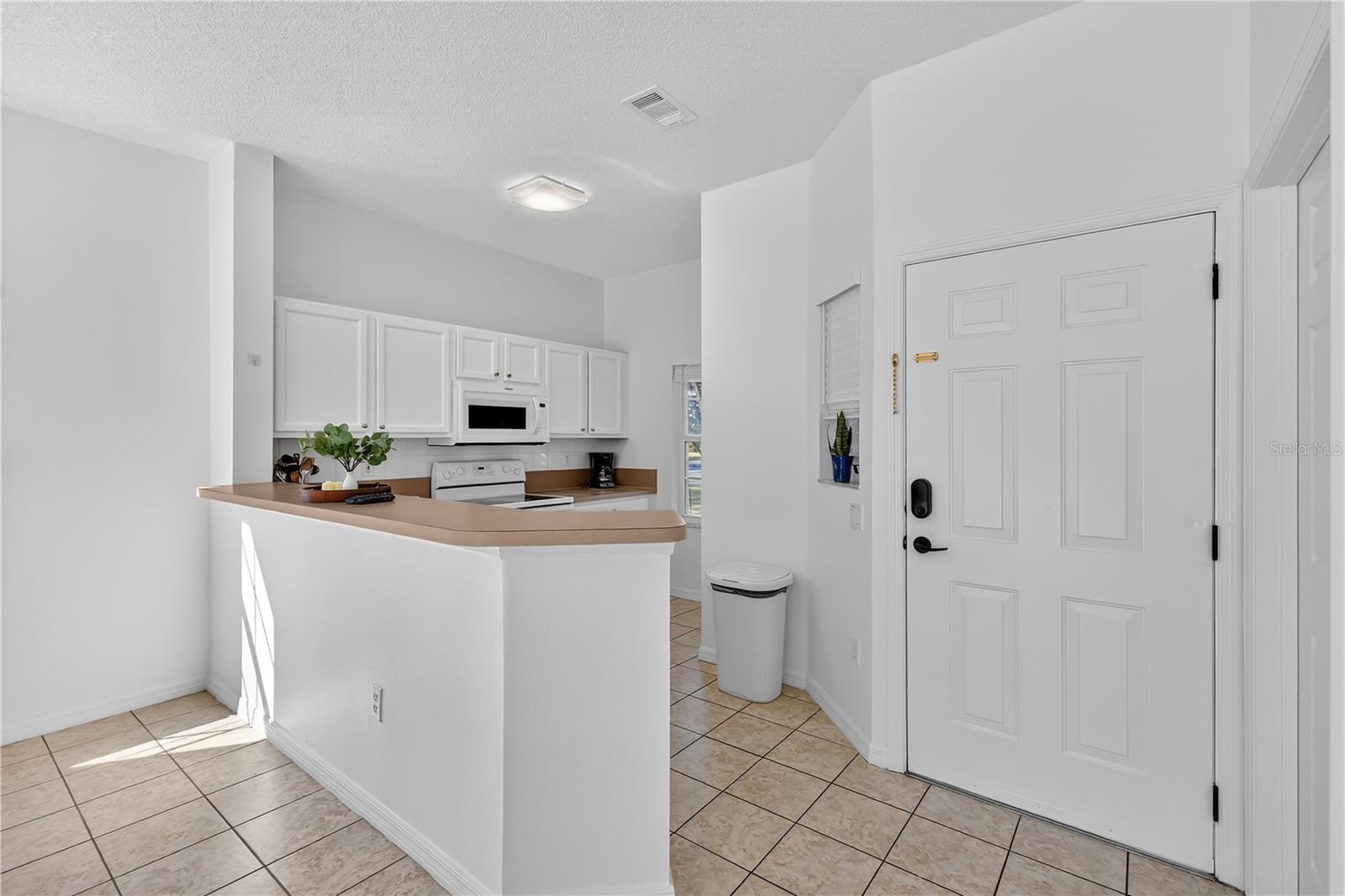 1070 PARK RIDGE CIR, KISSIMMEE, FL — photo 7