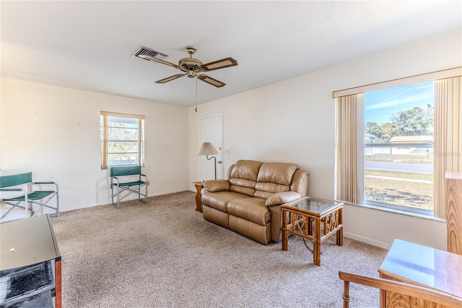6352 SPRING HILL DR, SPRING HILL, FL — photo 8