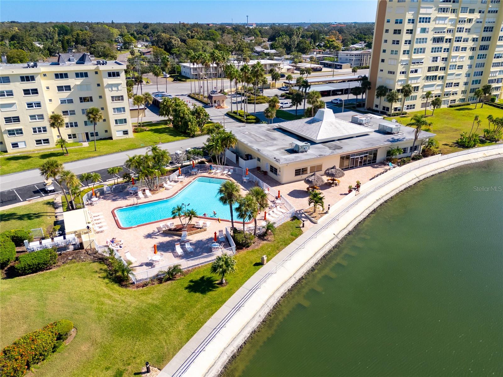 4775 COVE CIR #203, ST PETERSBURG, FL — photo 36