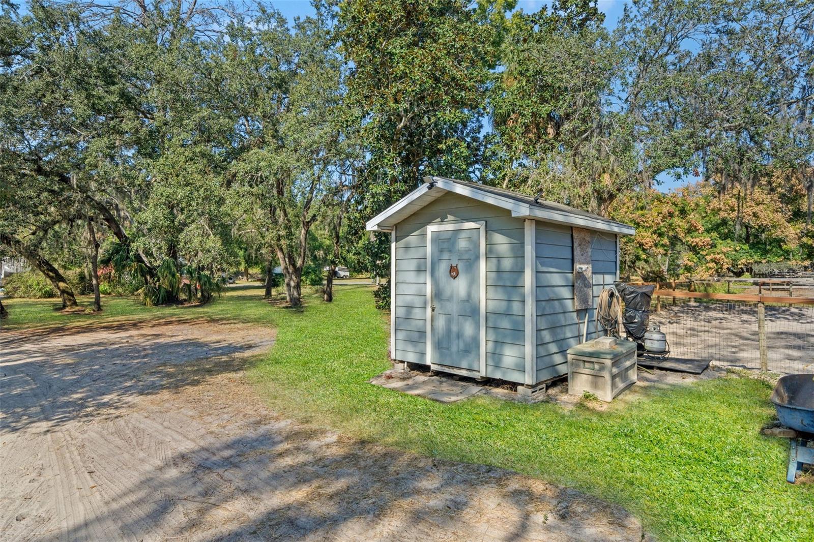 9615 EDEN AVE, HUDSON, FL — photo 47