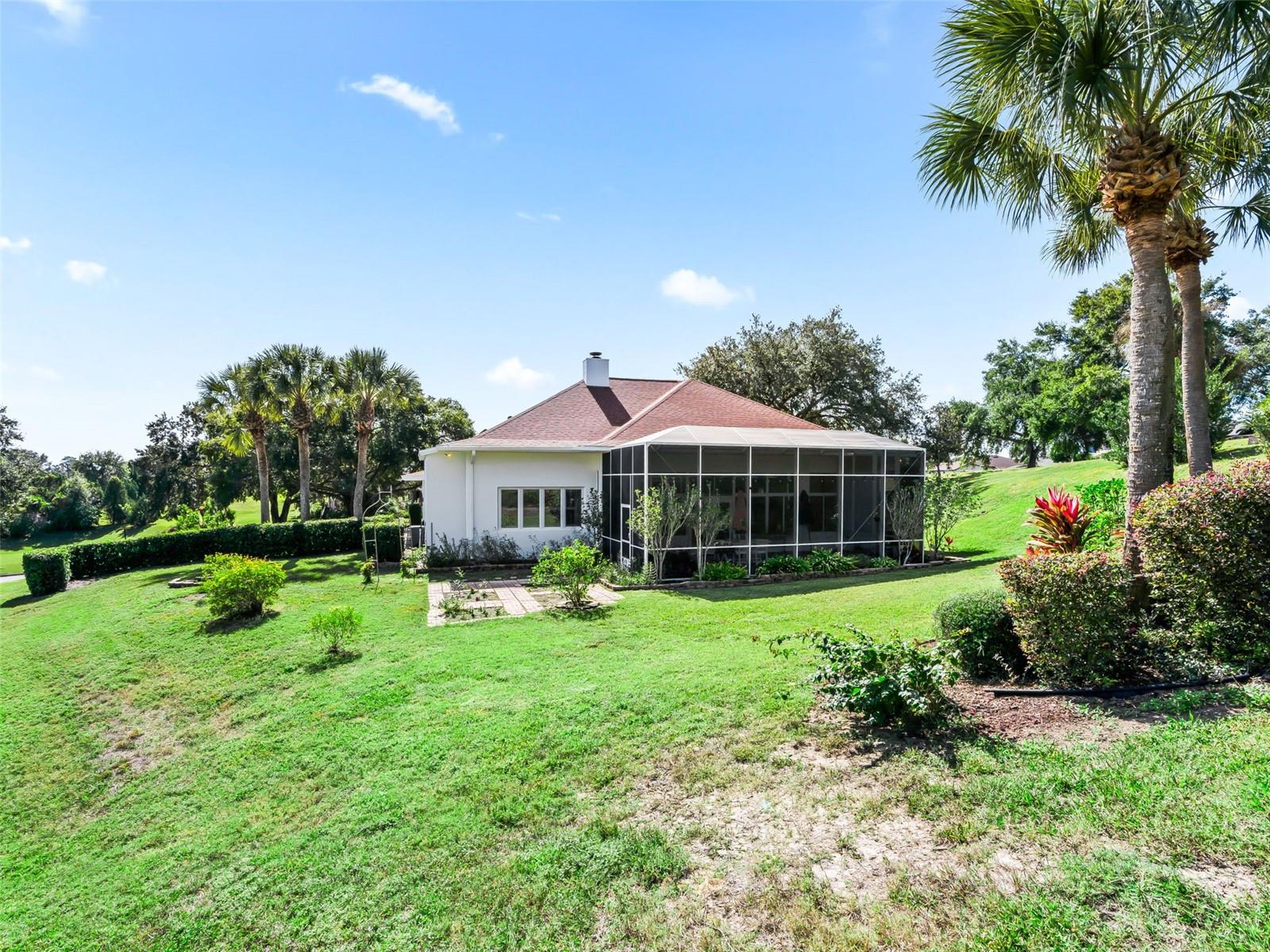 39023 GRIFFIN LNDG, LADY LAKE, FL — photo 94