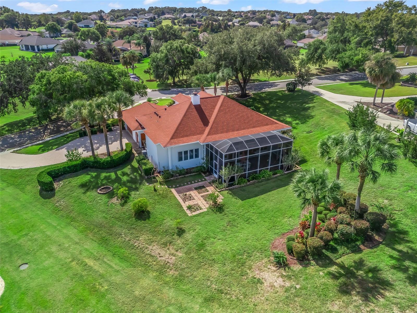 39023 GRIFFIN LNDG, LADY LAKE, FL — photo 101