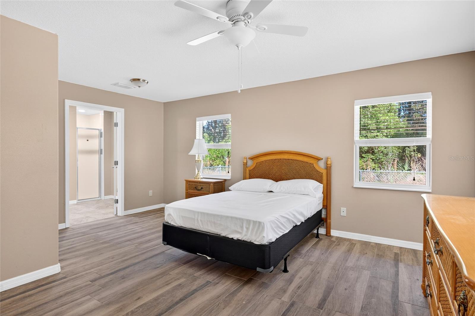 201 N WEST ST, INTERLACHEN, FL — photo 8