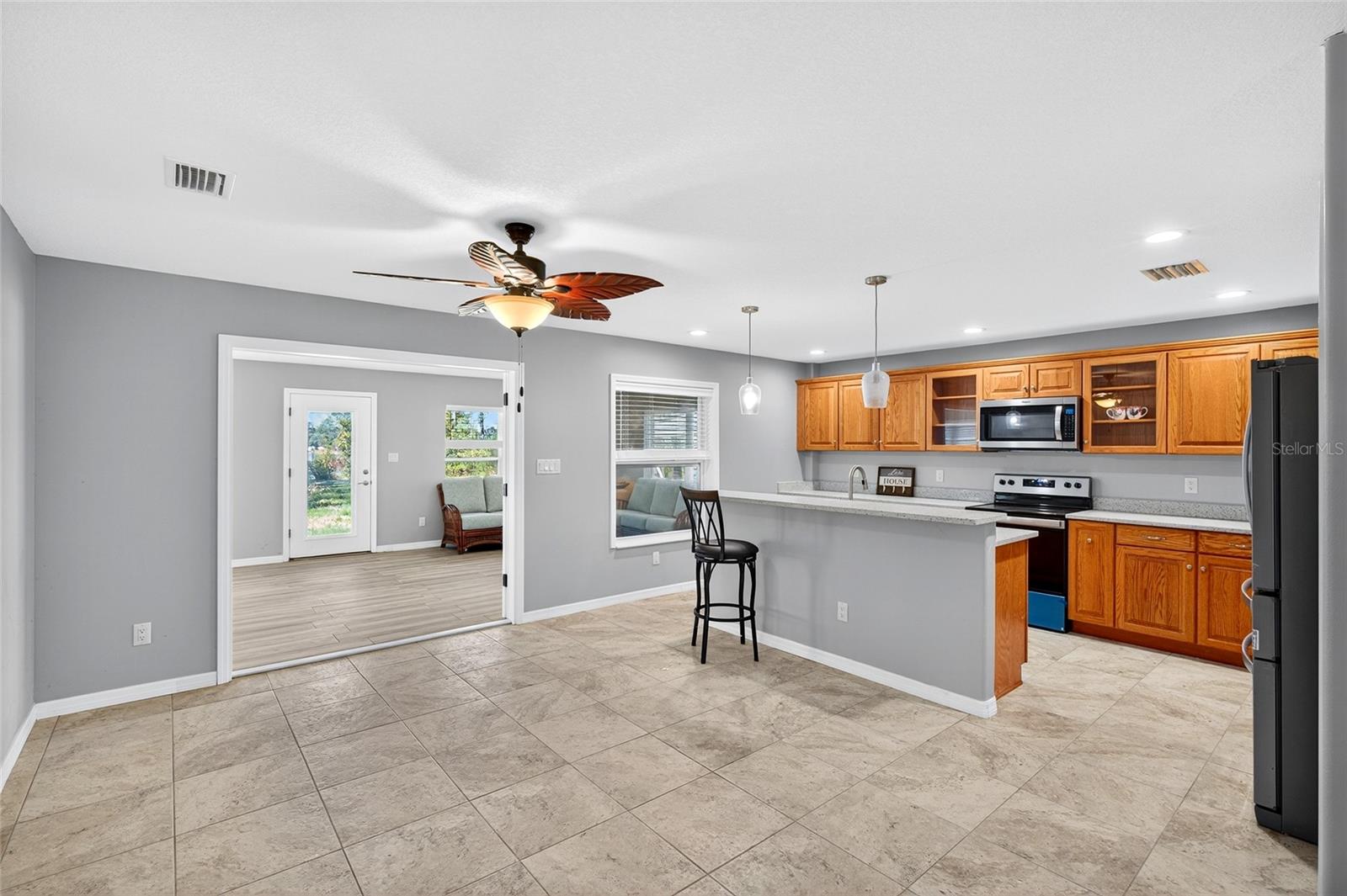 201 N WEST ST, INTERLACHEN, FL — photo 23