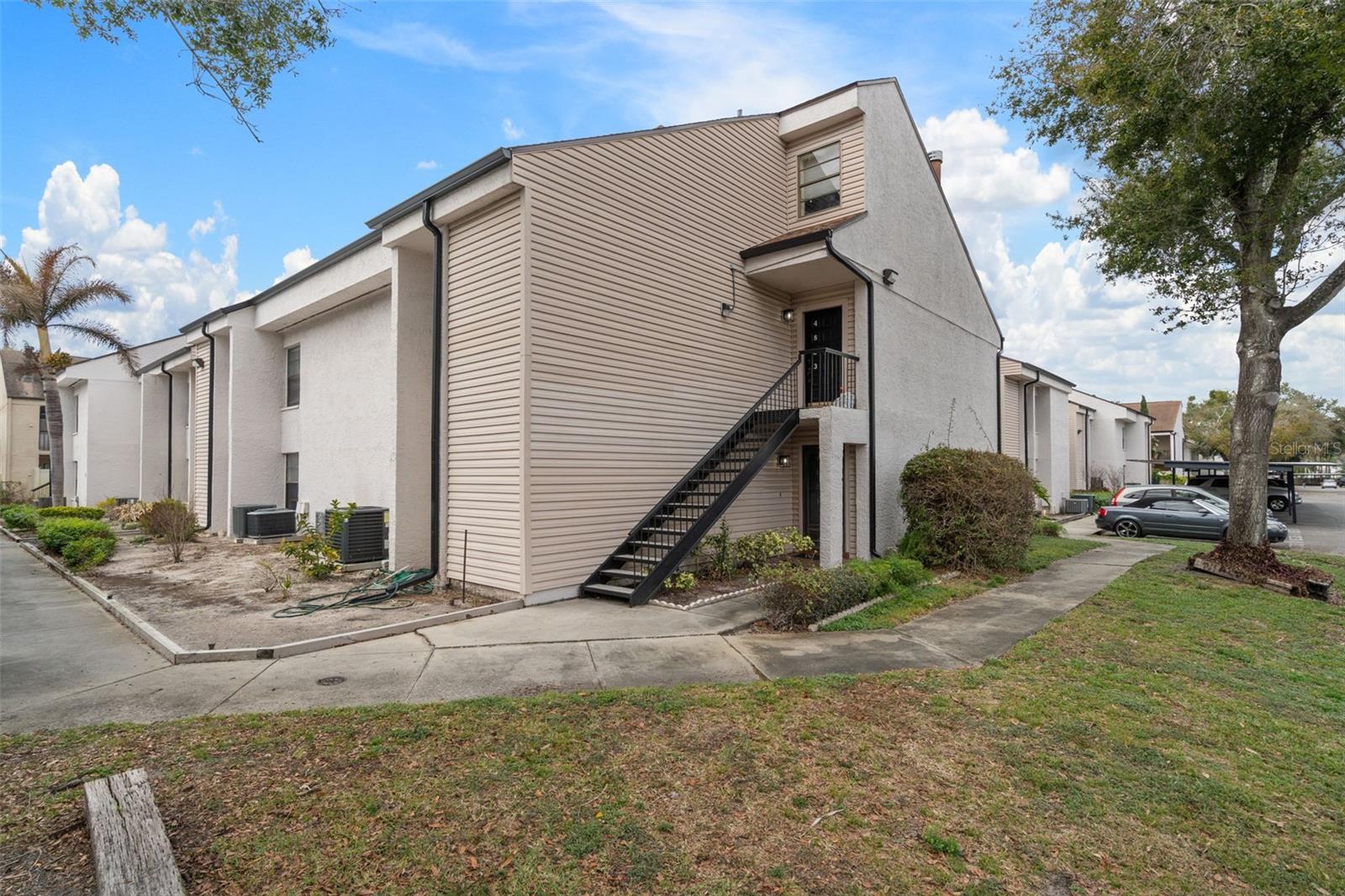 4821 PURITAN CIR #104, TAMPA, FL — photo 2