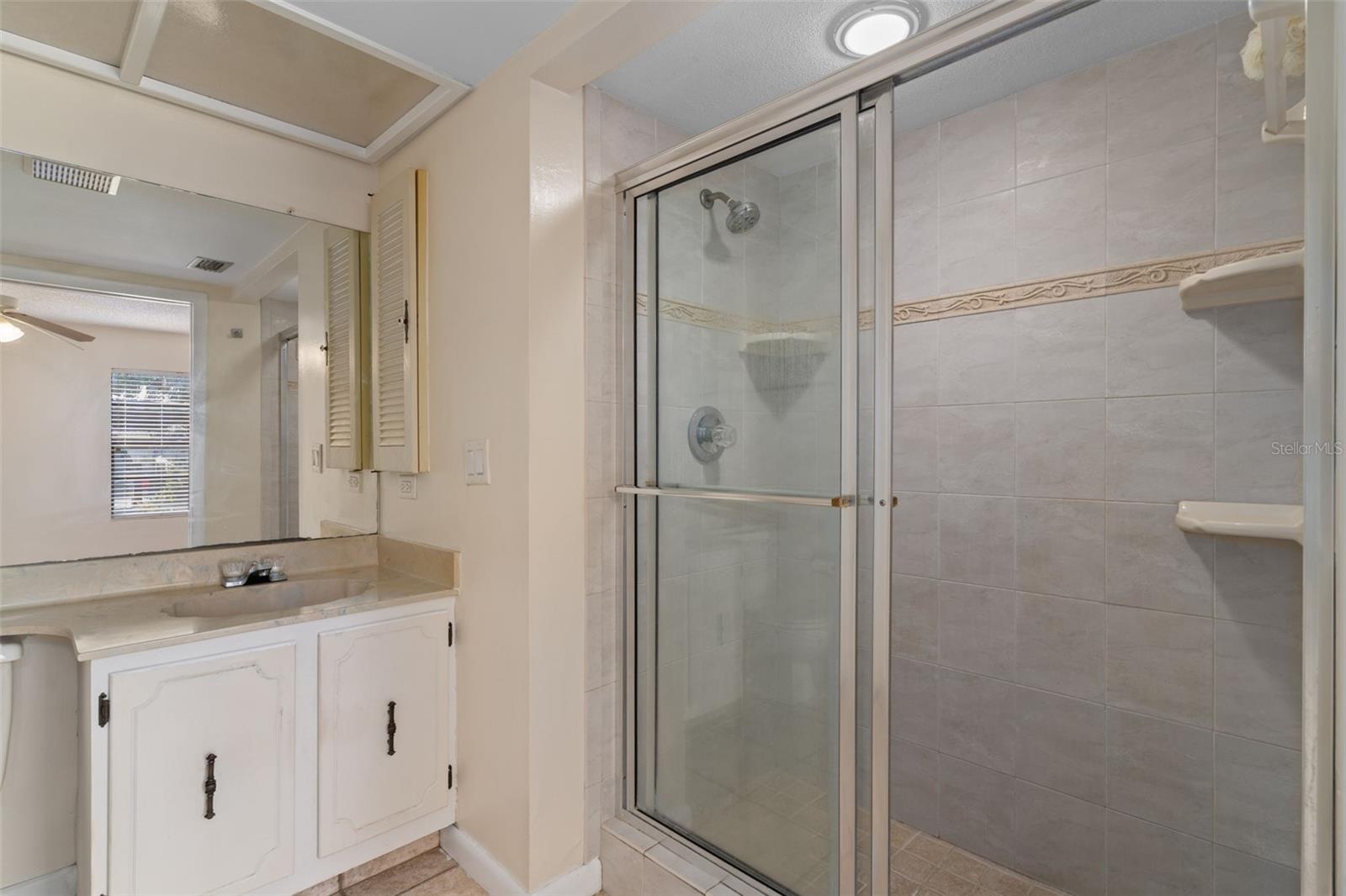 4821 PURITAN CIR #104, TAMPA, FL — photo 24