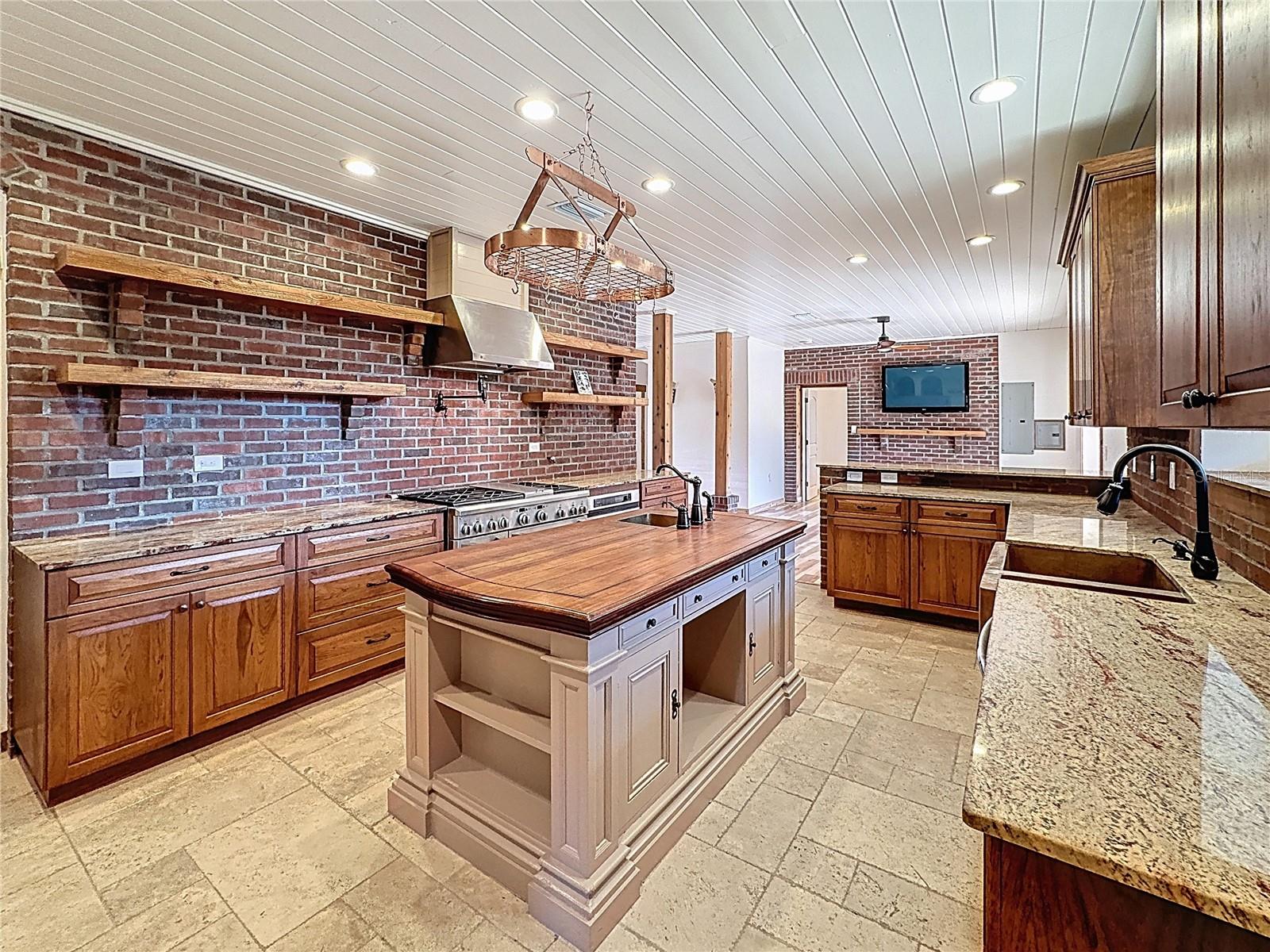 19600 E STATE ROAD 64, BRADENTON, FL — photo 21