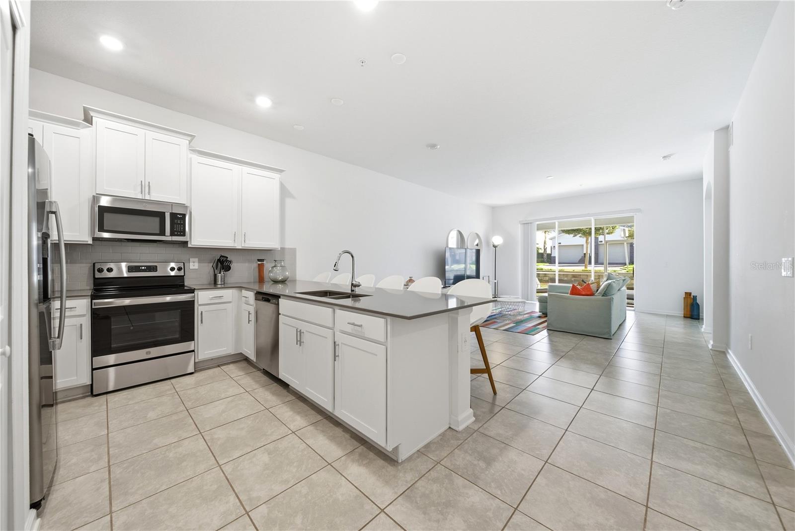 8871 CABOT CLIFFS DR #102, DAVENPORT, FL — photo 11