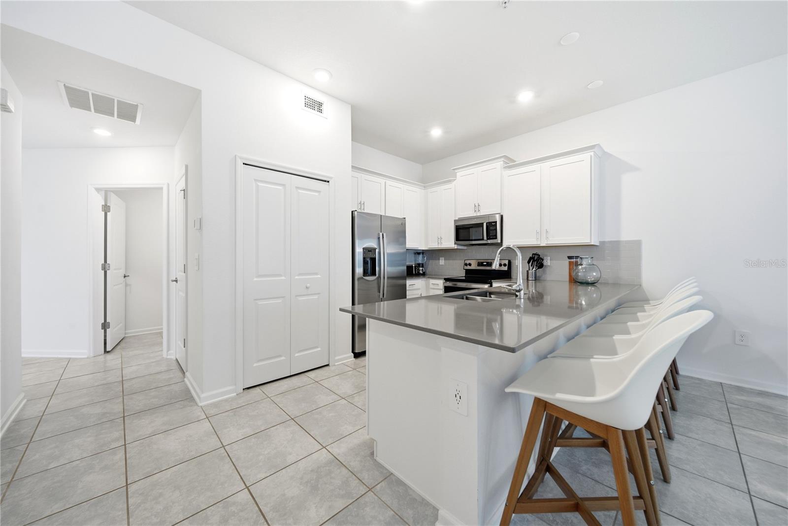 8871 CABOT CLIFFS DR #102, DAVENPORT, FL — photo 16