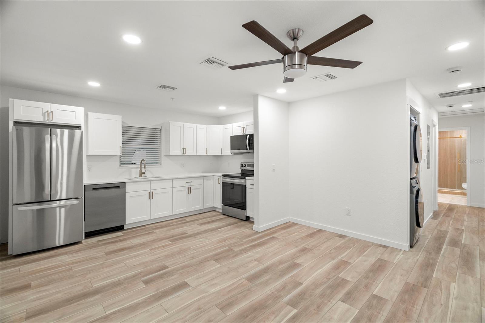 3103 16TH ST N, ST PETERSBURG, FL — photo 3