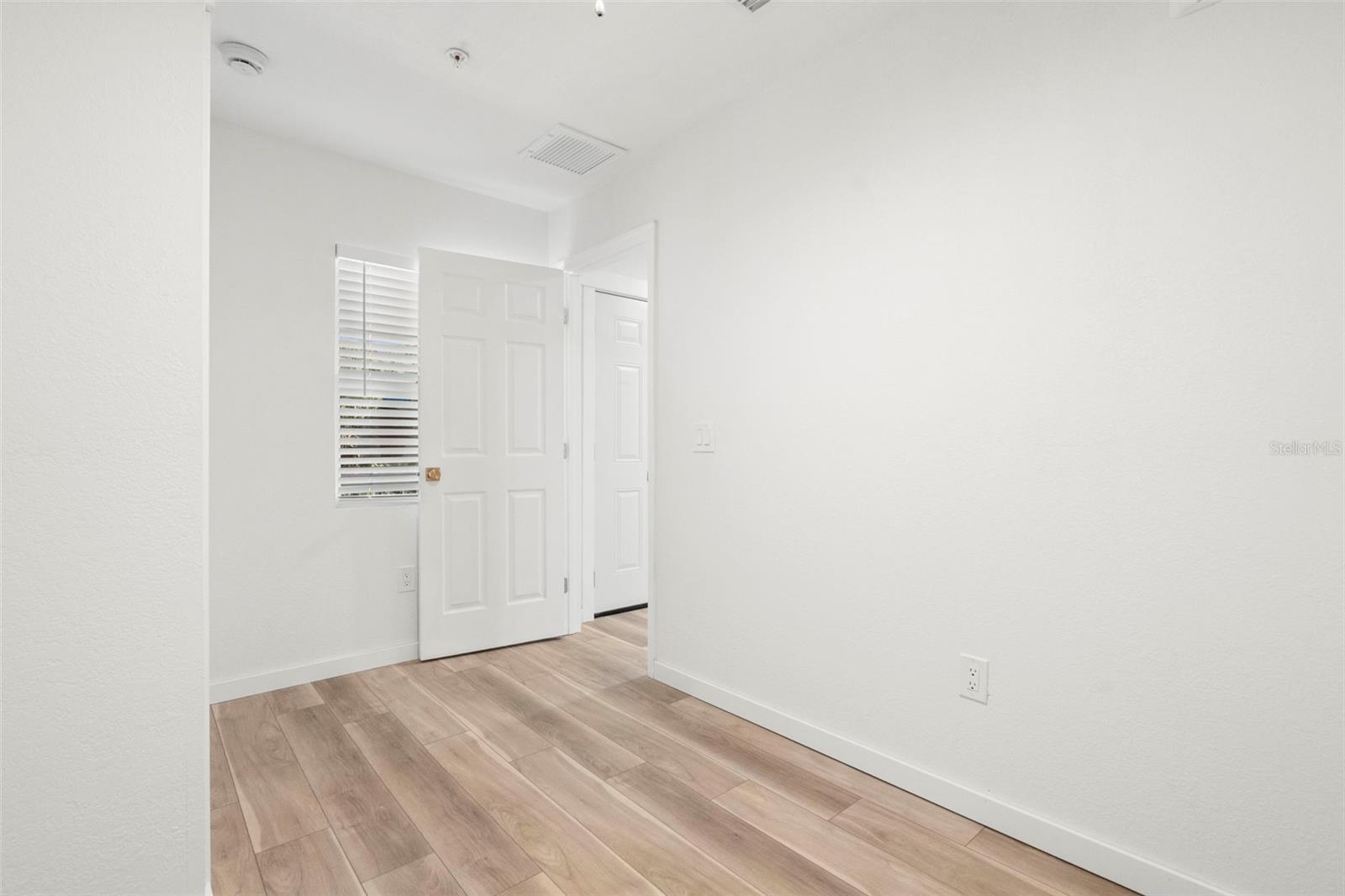 3103 16TH ST N, ST PETERSBURG, FL — photo 30