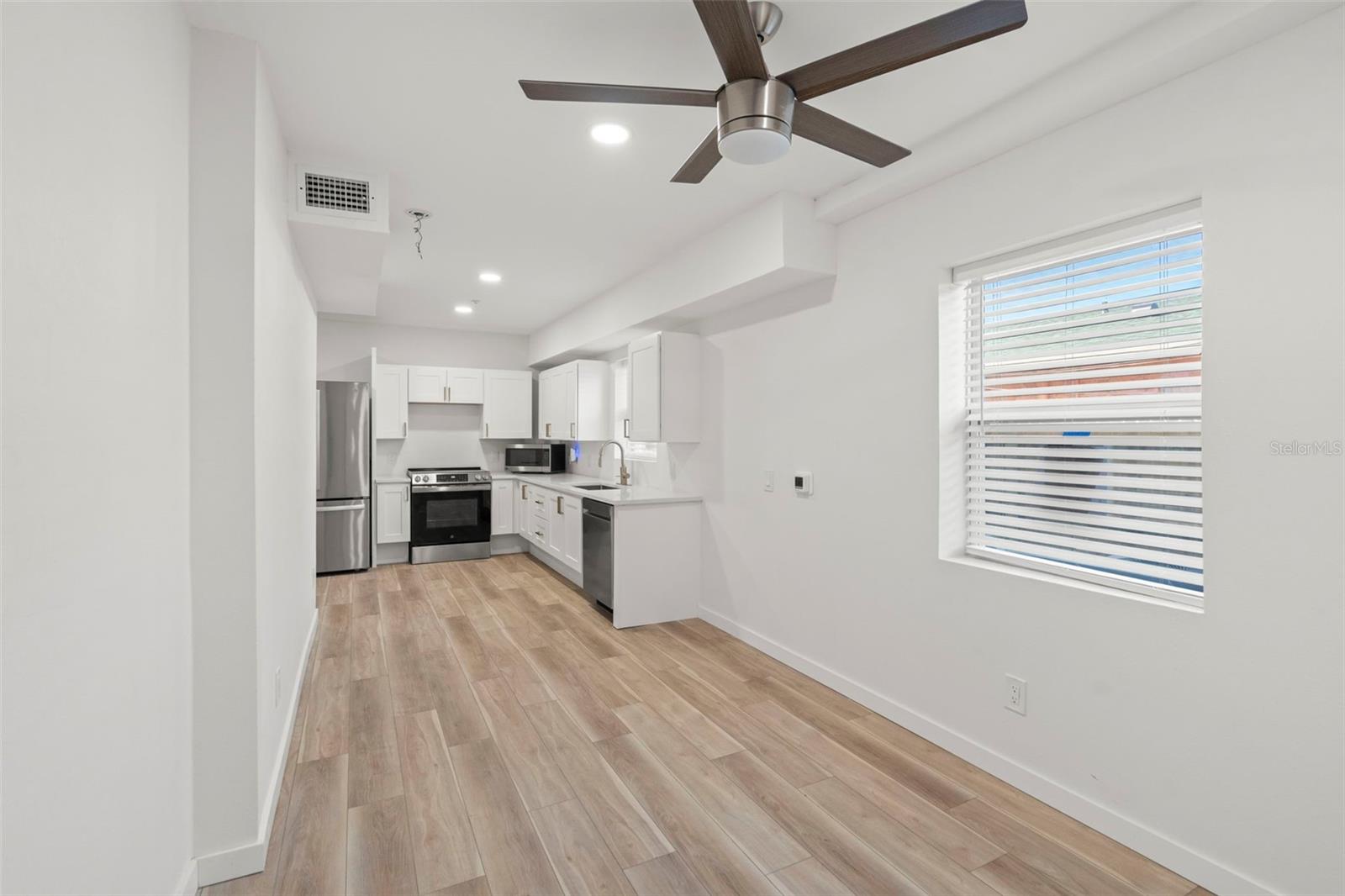 3103 16TH ST N, ST PETERSBURG, FL — photo 34