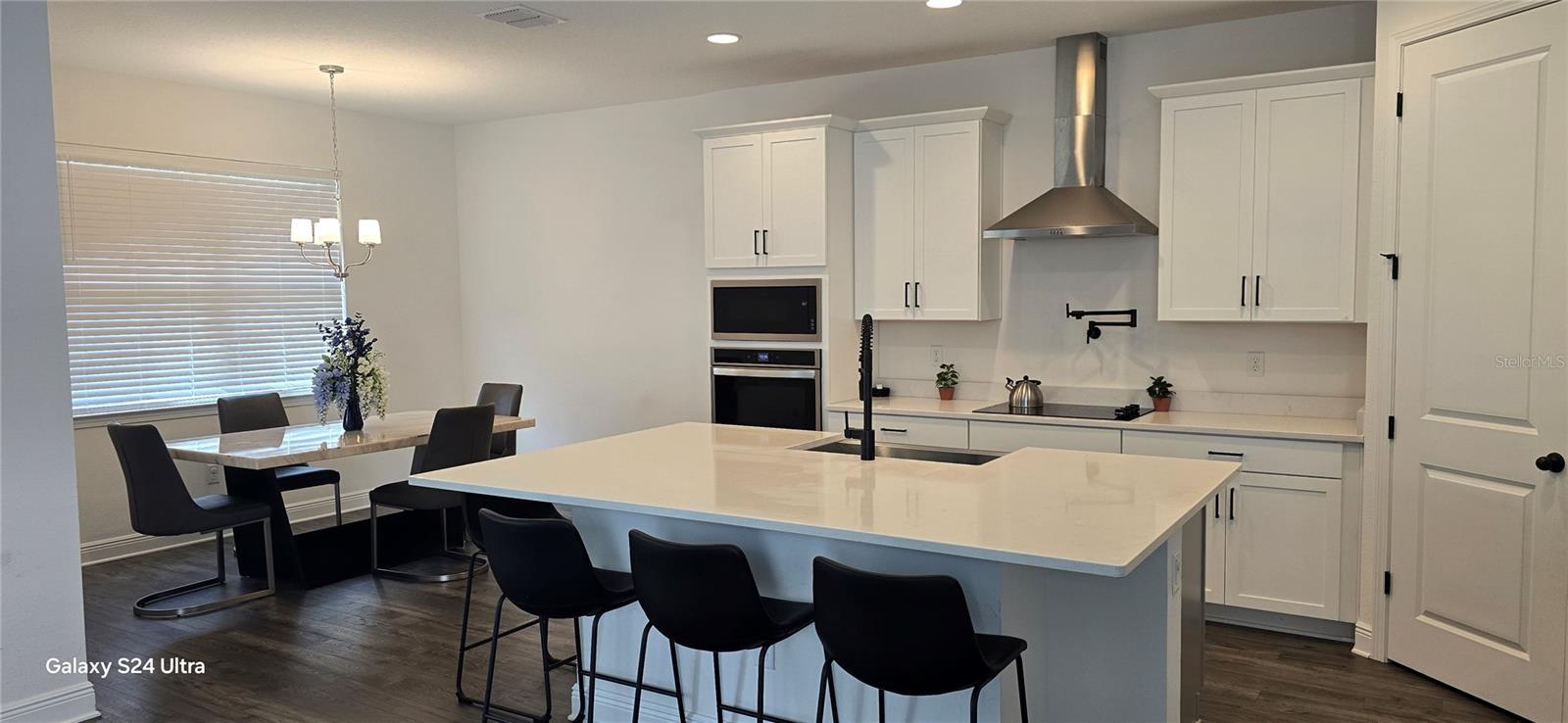 18410 BLUE HERON CIR, DEER ISLAND, FL — photo 34
