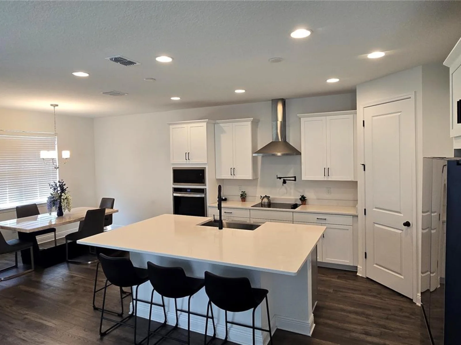 18410 BLUE HERON CIR, DEER ISLAND, FL — photo 37