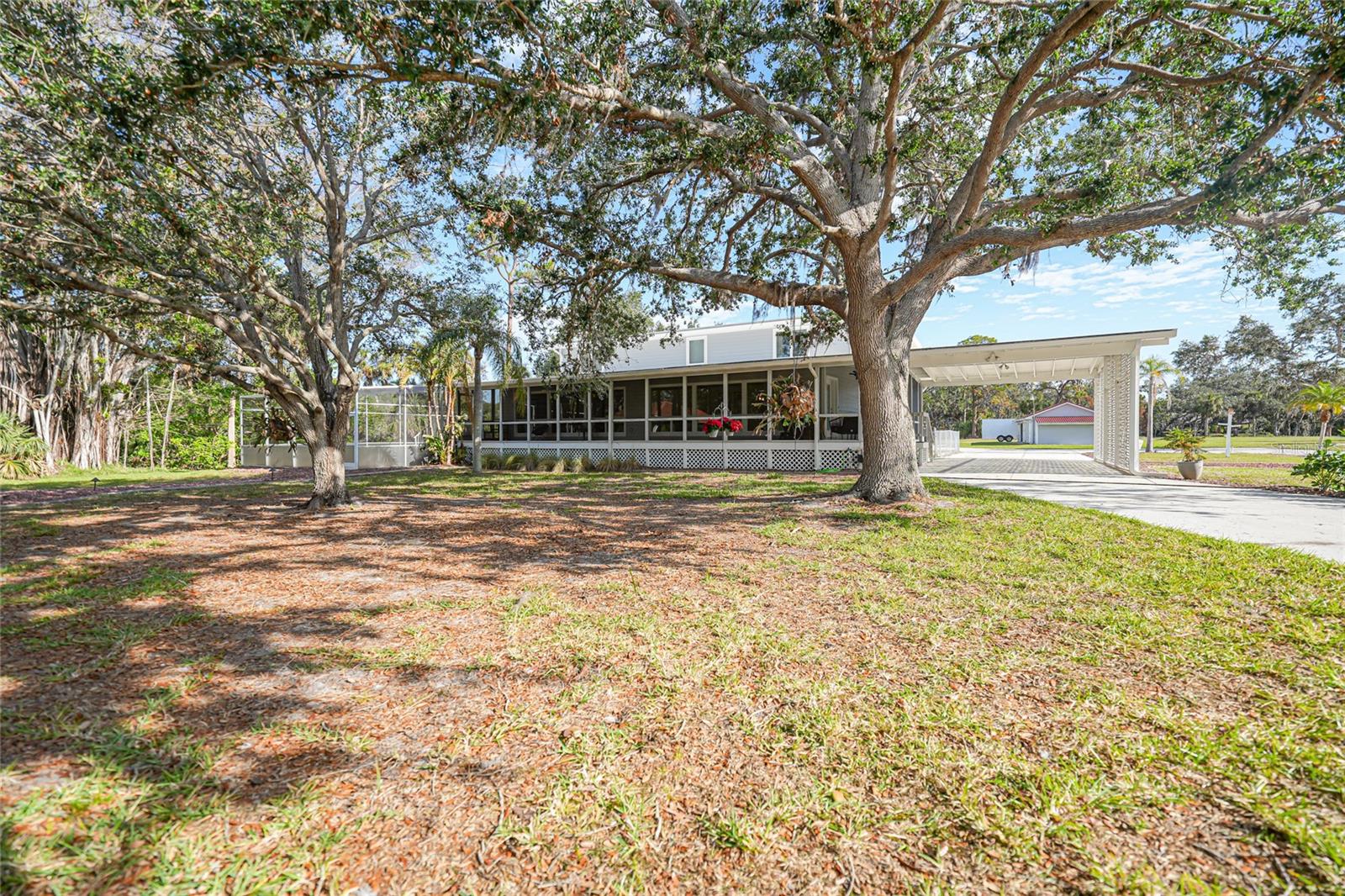 1931 BAYSHORE DR, ENGLEWOOD, FL — photo 2
