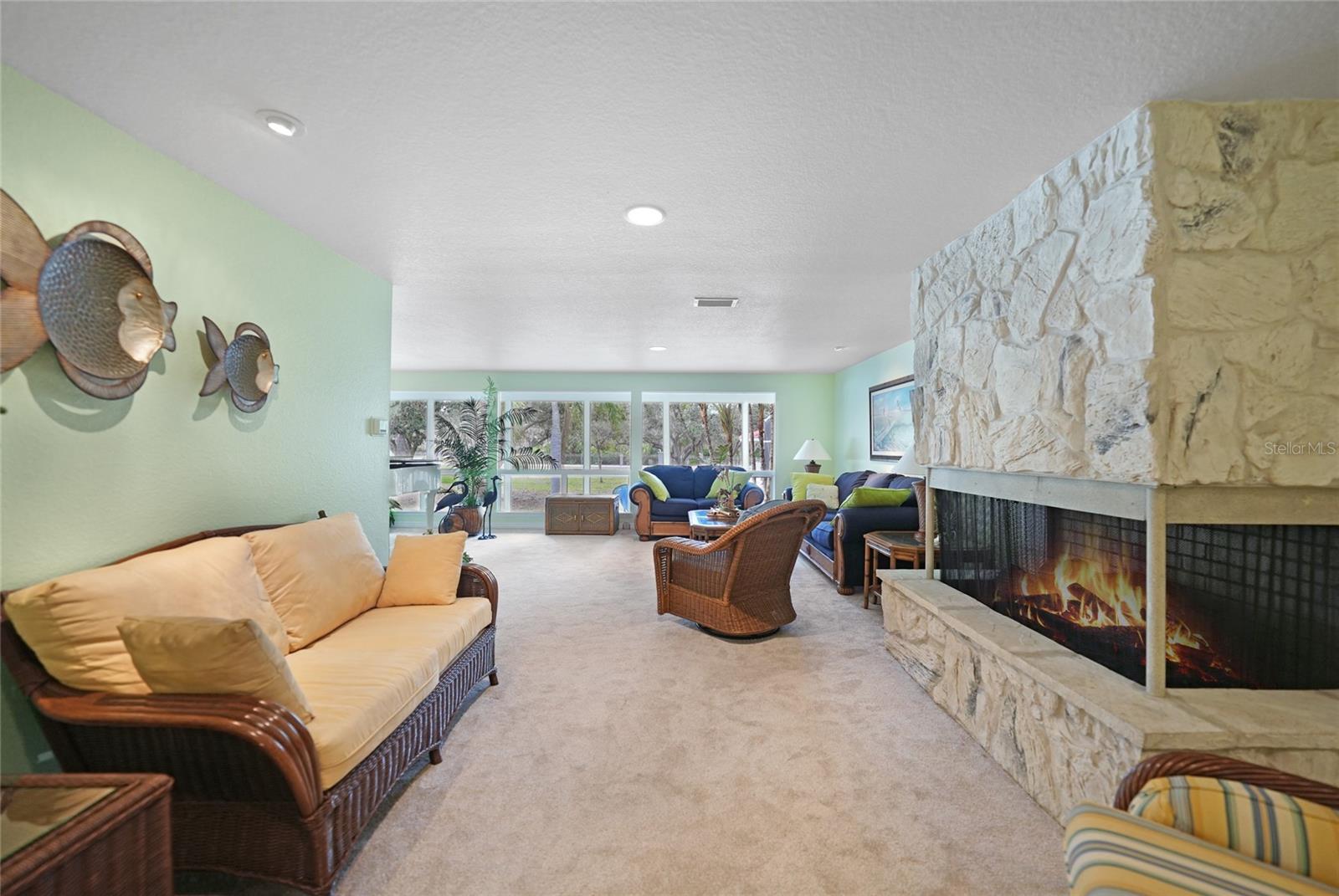 1931 BAYSHORE DR, ENGLEWOOD, FL — photo 33