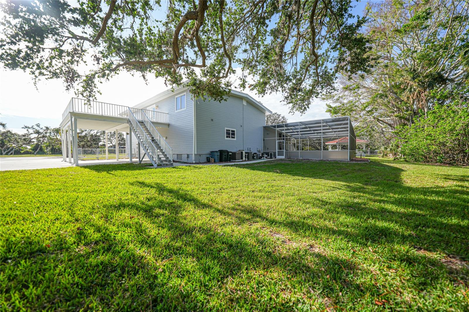 1931 BAYSHORE DR, ENGLEWOOD, FL — photo 44