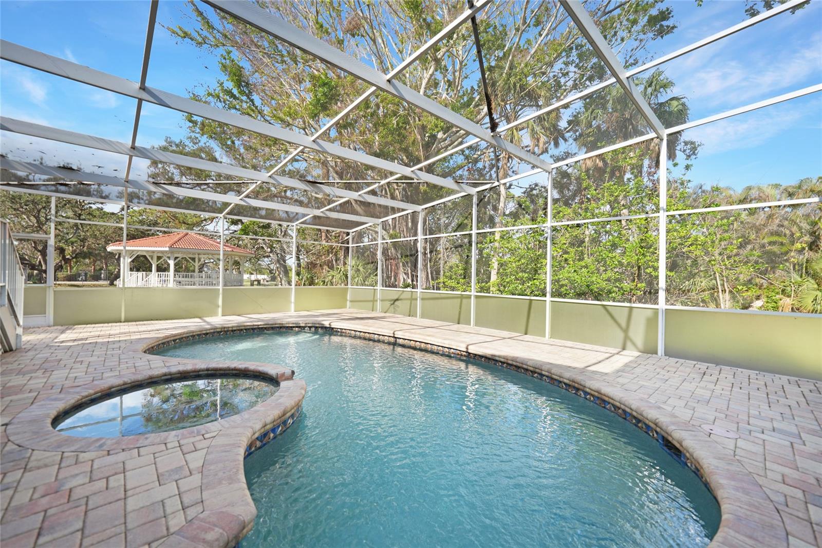 1931 BAYSHORE DR, ENGLEWOOD, FL — photo 47