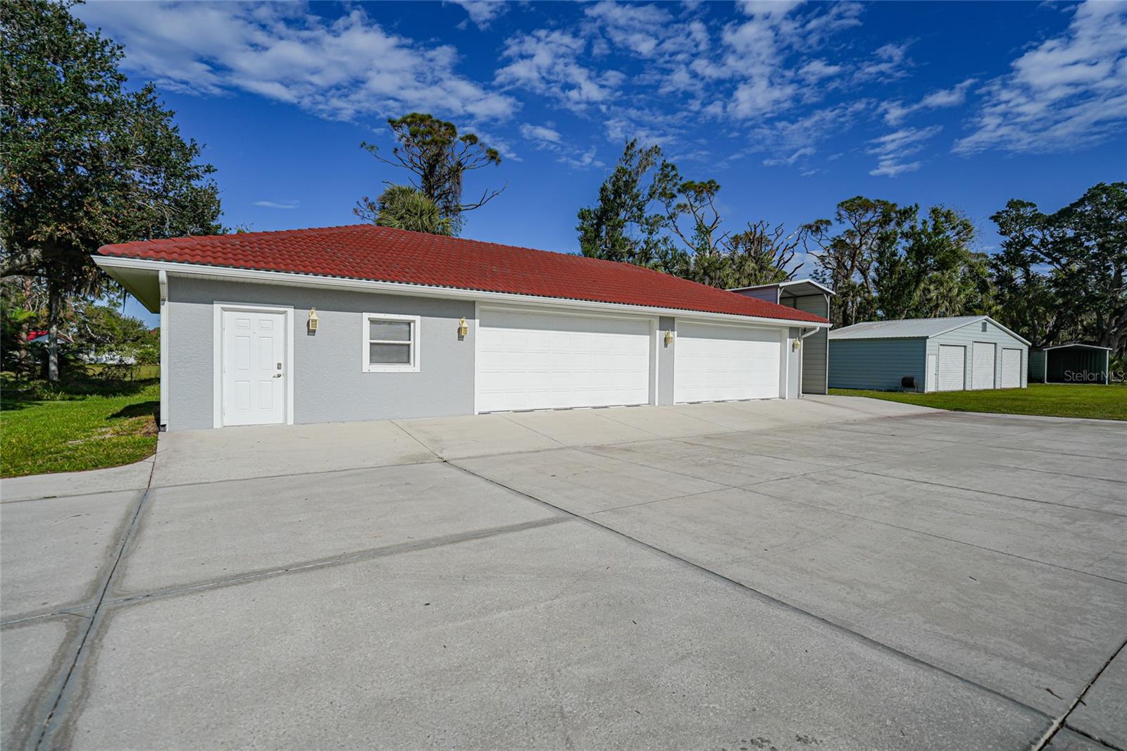 1931 BAYSHORE DR, ENGLEWOOD, FL — photo 48