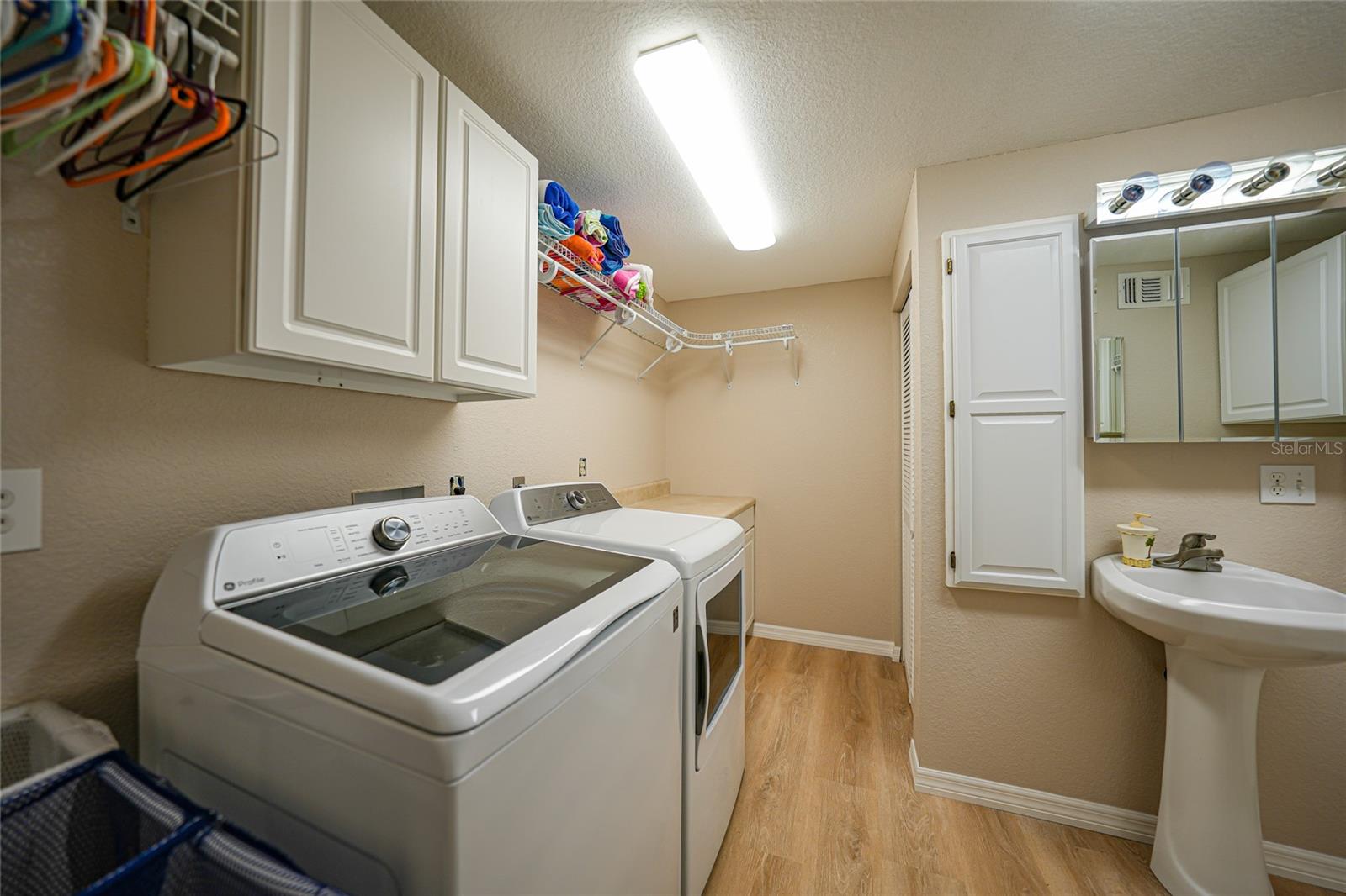 1931 BAYSHORE DR, ENGLEWOOD, FL — photo 71