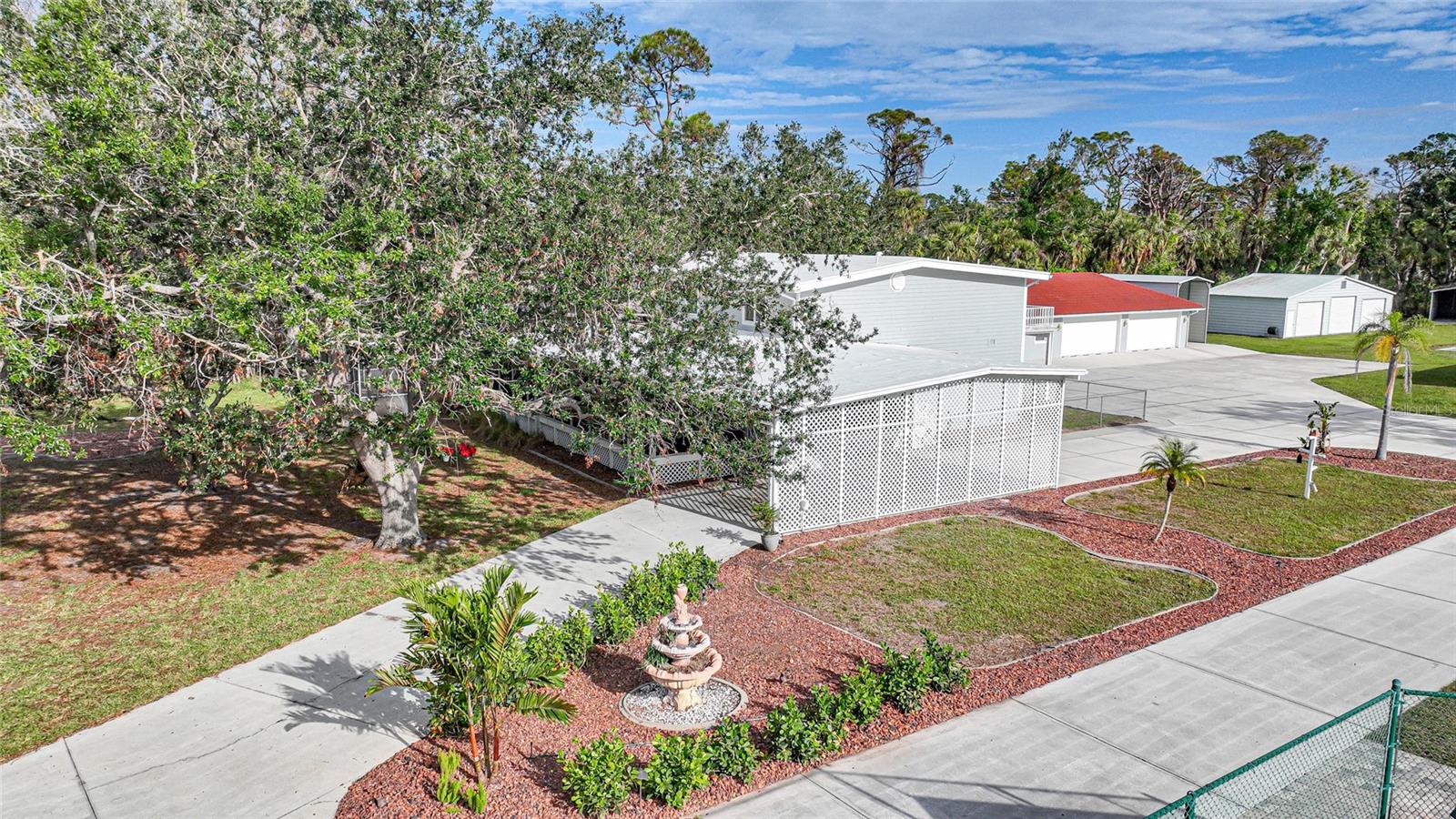 1931 BAYSHORE DR, ENGLEWOOD, FL — photo 74