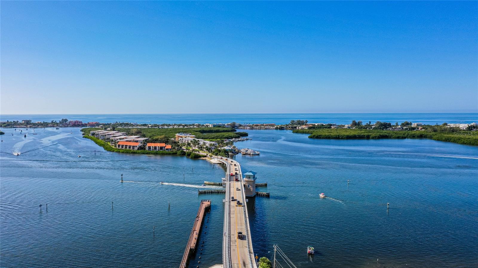 1931 BAYSHORE DR, ENGLEWOOD, FL — photo 98