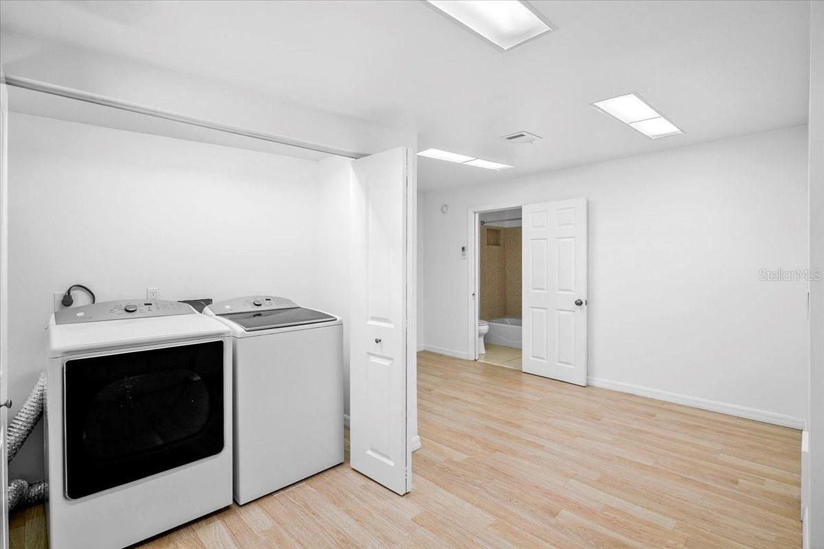 7147 LAGO ST, SARASOTA, FL — photo 10