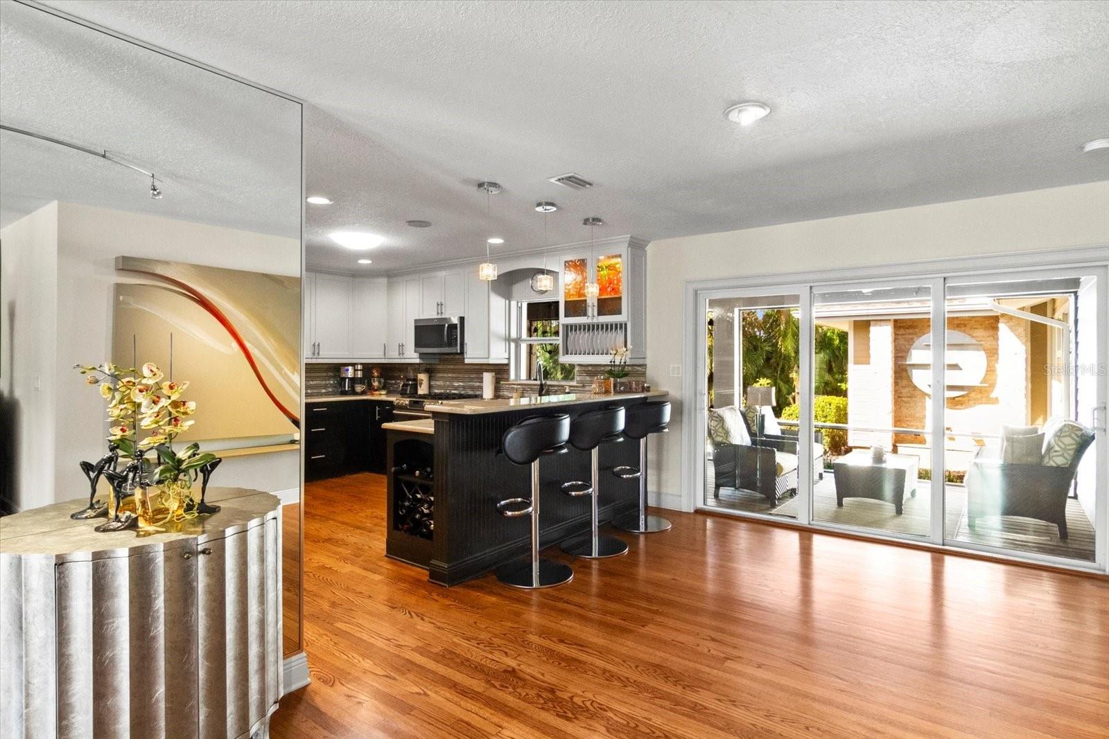1538 S ORANGE AVE, SARASOTA, FL — photo 3