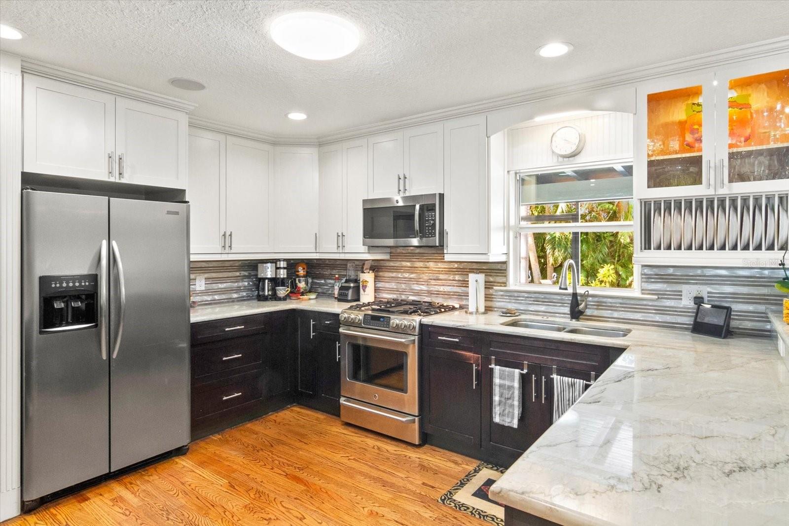 1538 S ORANGE AVE, SARASOTA, FL — photo 12